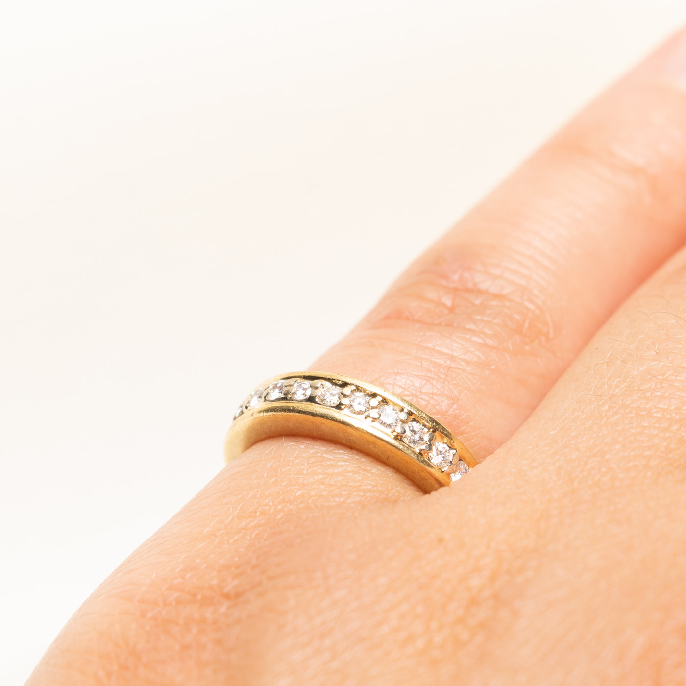 18k Semi Eternity Diamond Band | 0.25ctw | 3.90mm | SZ 5