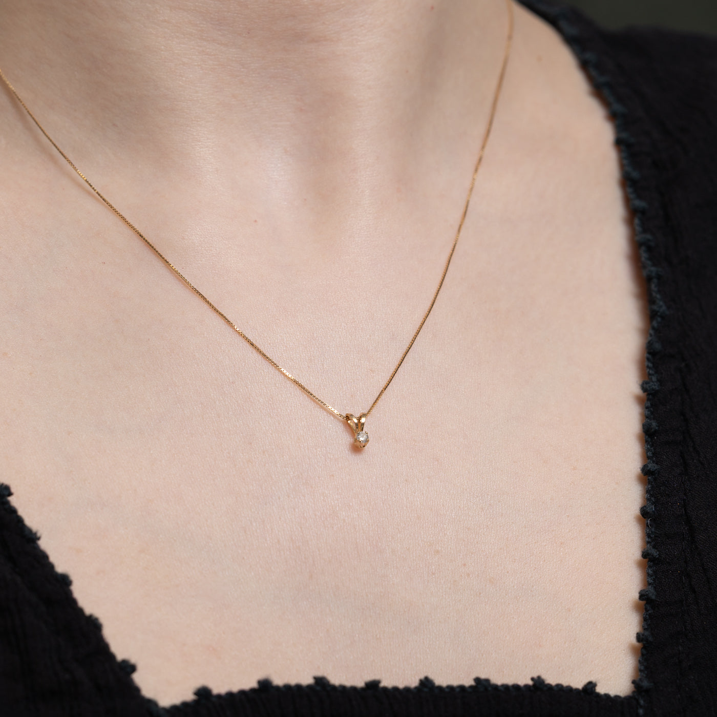 Collier pendentif solitaire en diamant | 0,05 ct | 45,7 cm 