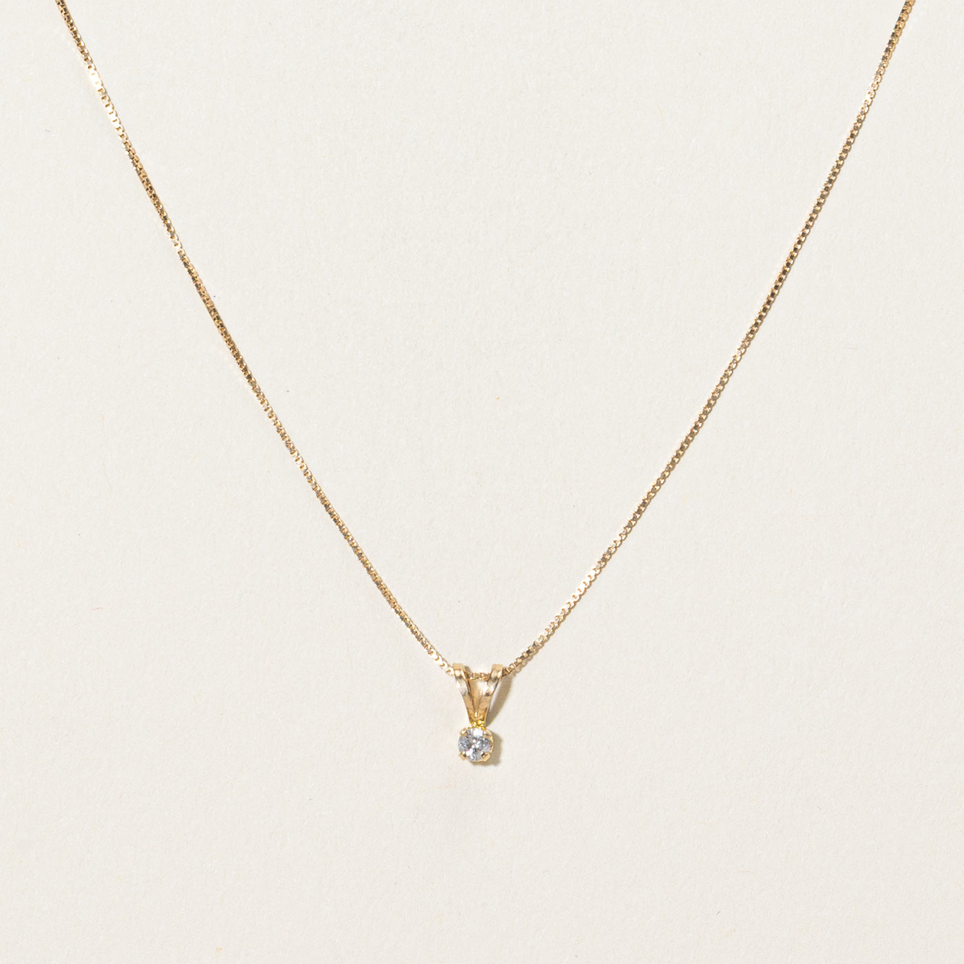 Collier pendentif solitaire en diamant | 0,05 ct | 45,7 cm 