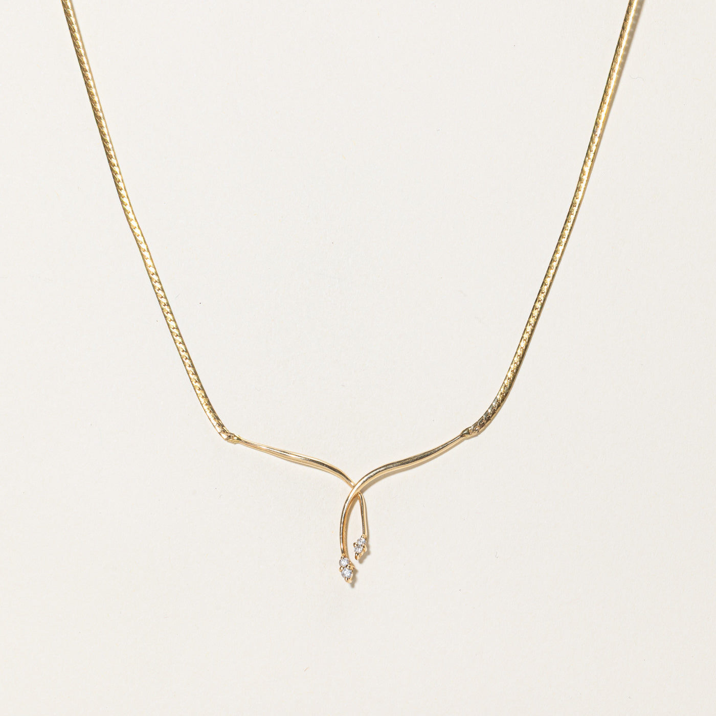 Diamond Crossover Necklace | 0.10ctw | 14"
