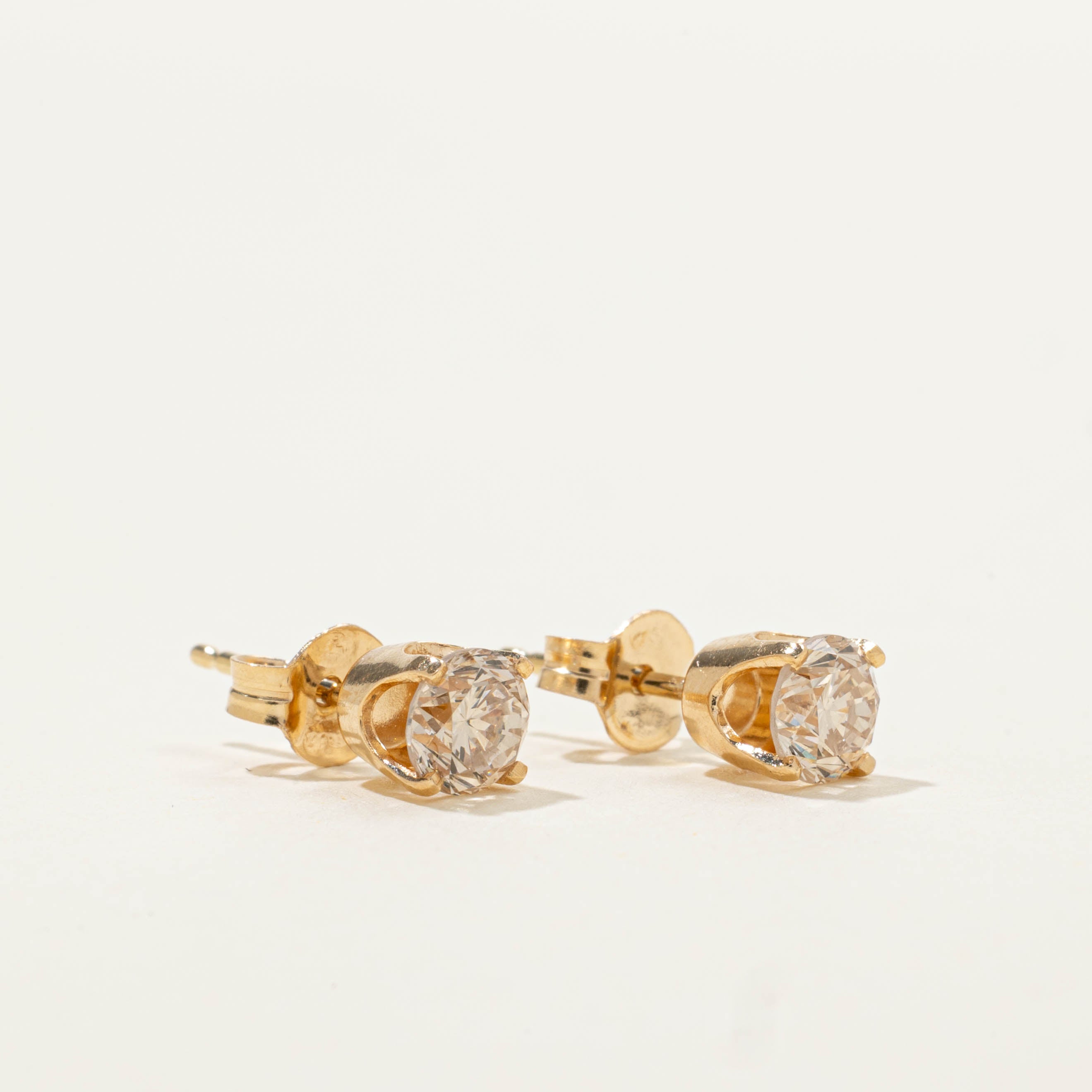 10k Solitaire Diamond Stud Earrings | 0.82ctw SI1 K/L