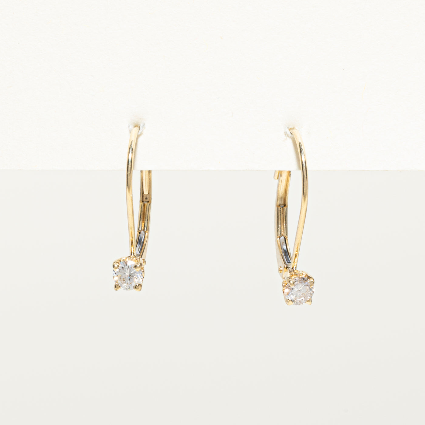 Boucles d'oreilles pendantes en diamants | 0,27 ct