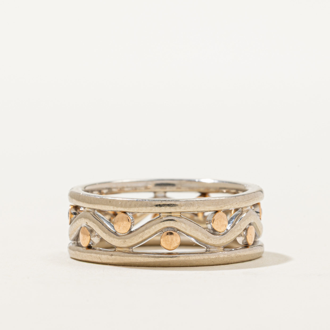 18K Diamond Accented Openwork Wave Design Band | 0.50ctw | SZ 6.5