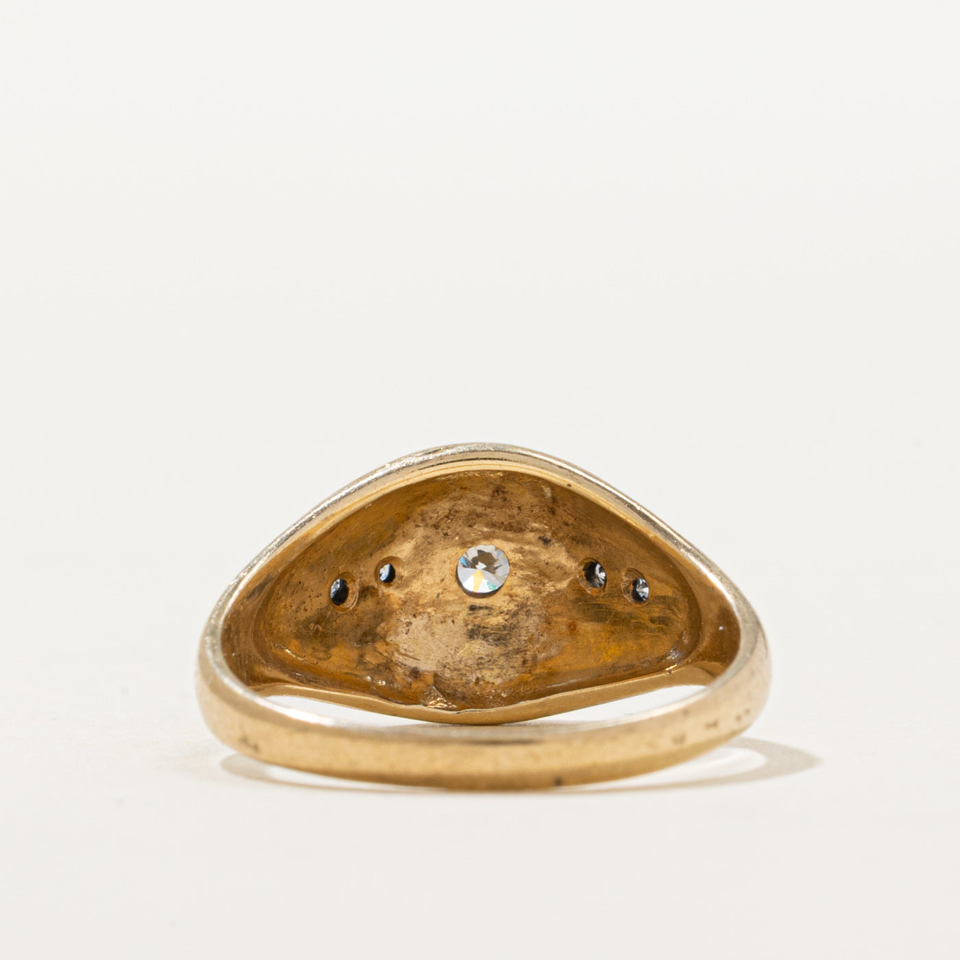10K Star Set Diamond Dome Ring | 0.10ctw | SZ 4.25