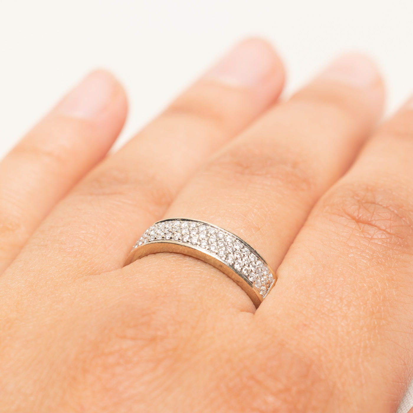 Muti Row Diamond Band | 0.59ctw | SZ 9.5