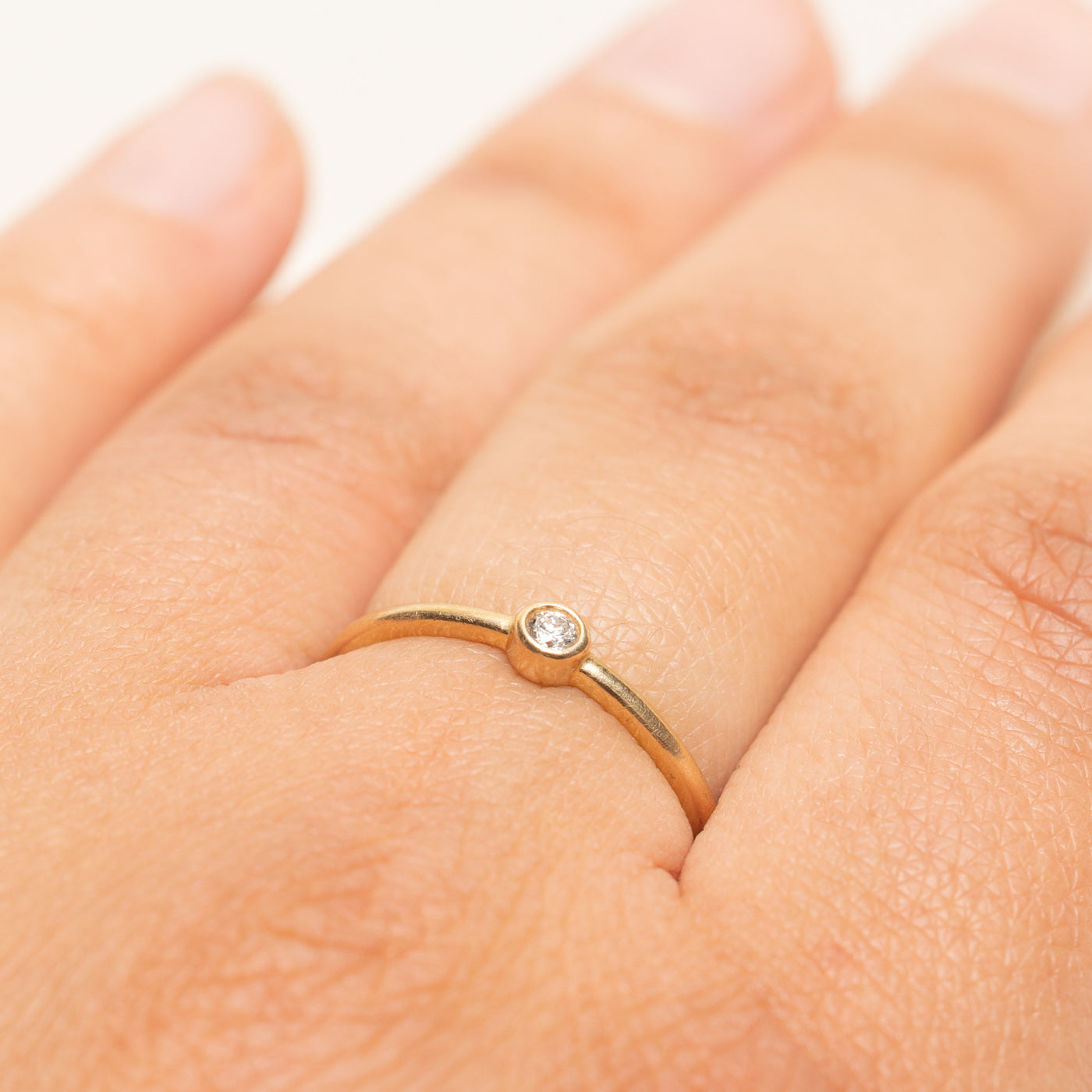 'Mejuri' Bezel Set Diamond Petite Ring | 0.07ct | SZ 8.25