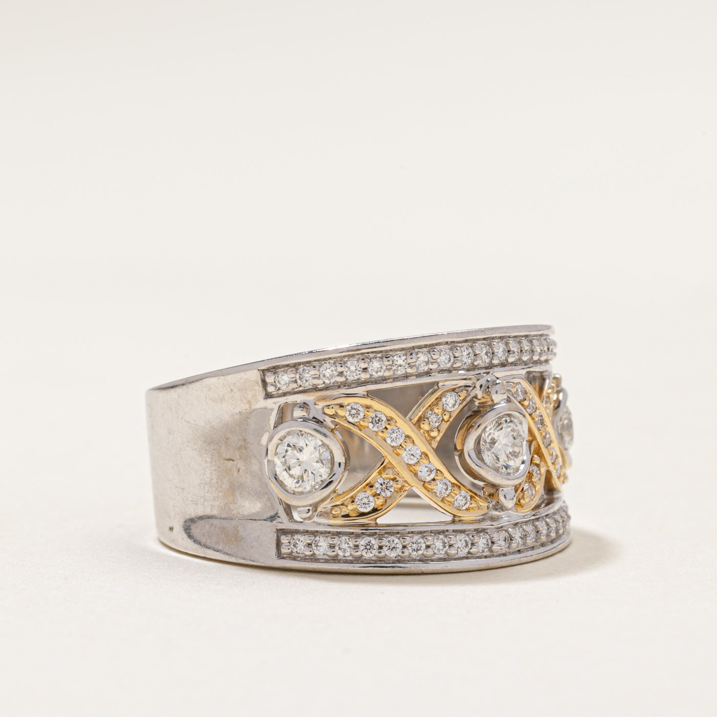 Canadian Diamond XO Design Ring | 0.70ctw | SZ 10