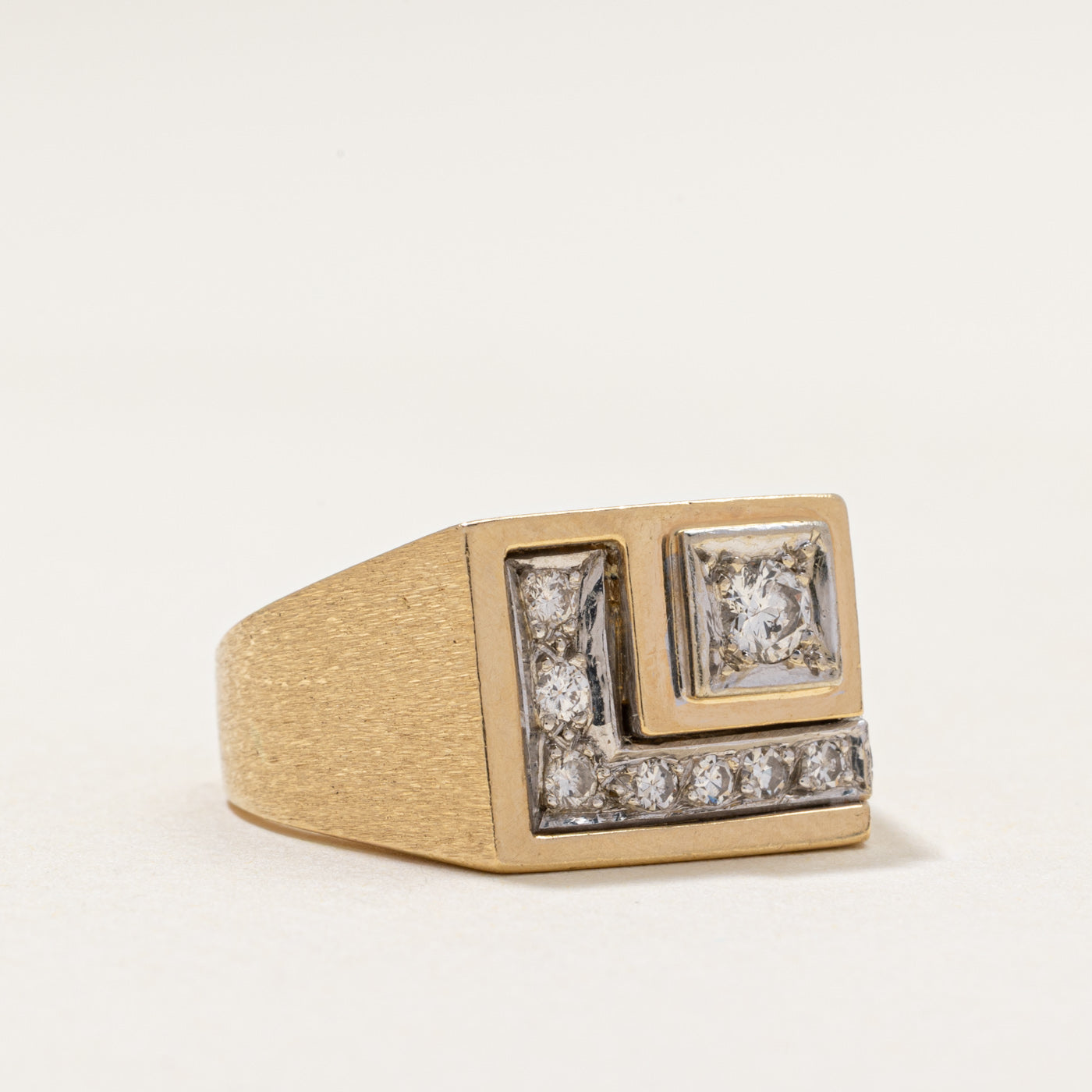 14k Diamond Signet Ring | 0.39ctw | SZ 7.5