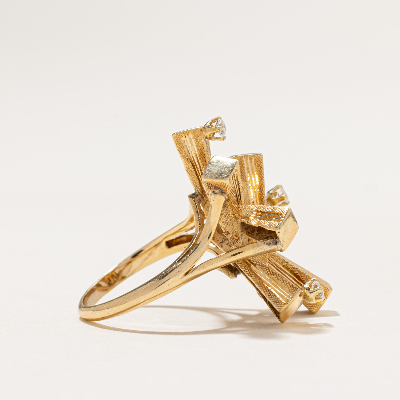 Diamond Abstract Cocktail Ring | 0.15ctw | SZ 6.25
