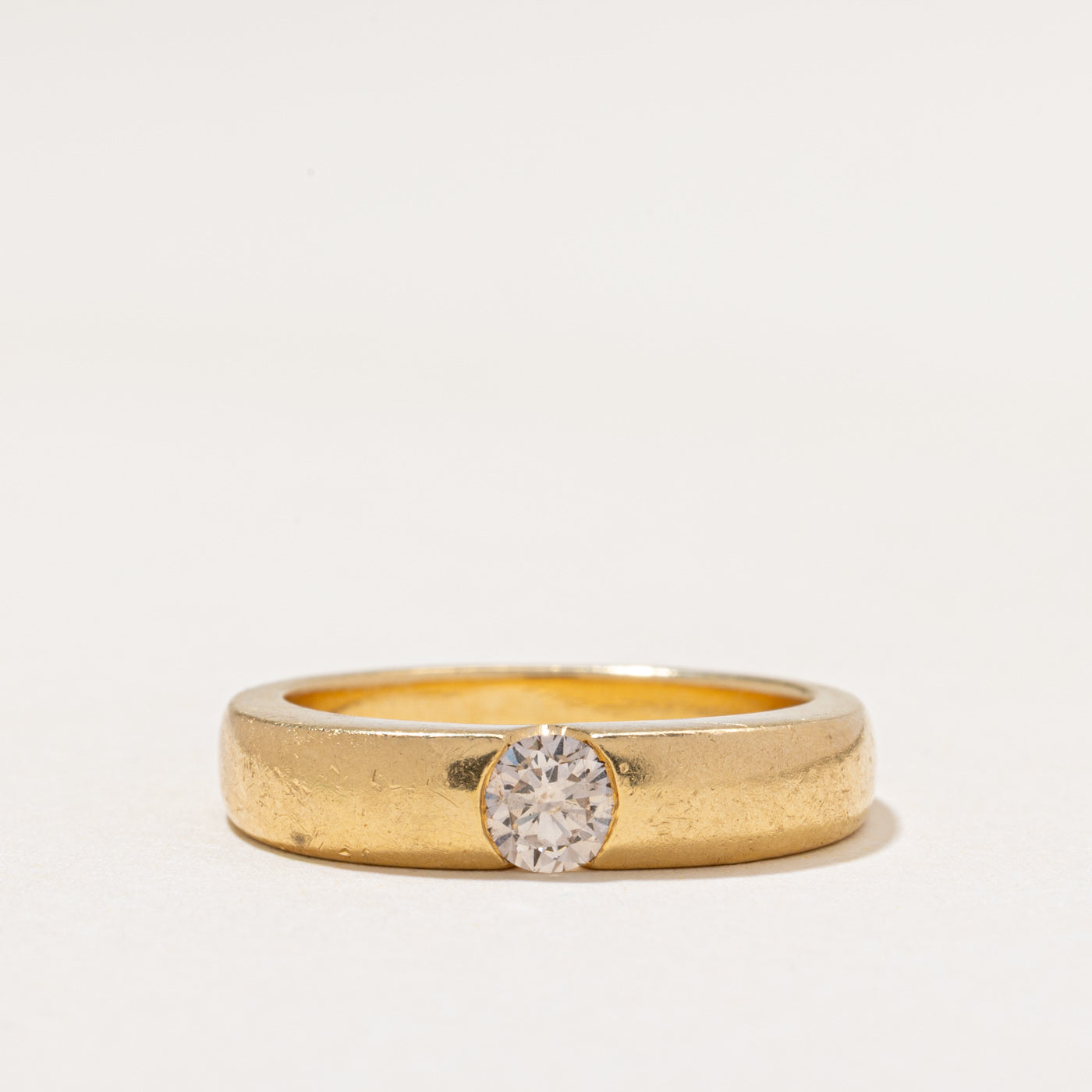 18k Solitaire Flush Set Diamond Ring | 0.31ct | SZ 7
