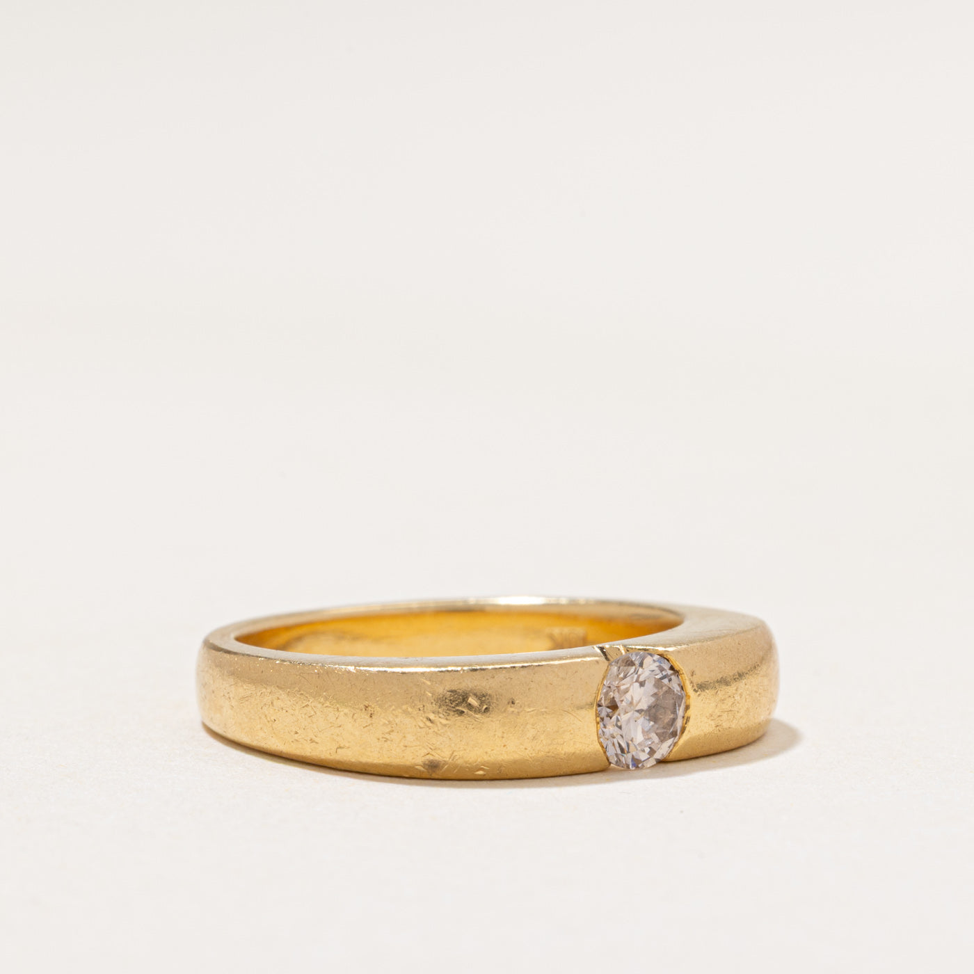 18k Solitaire Flush Set Diamond Ring | 0.31ct | SZ 7