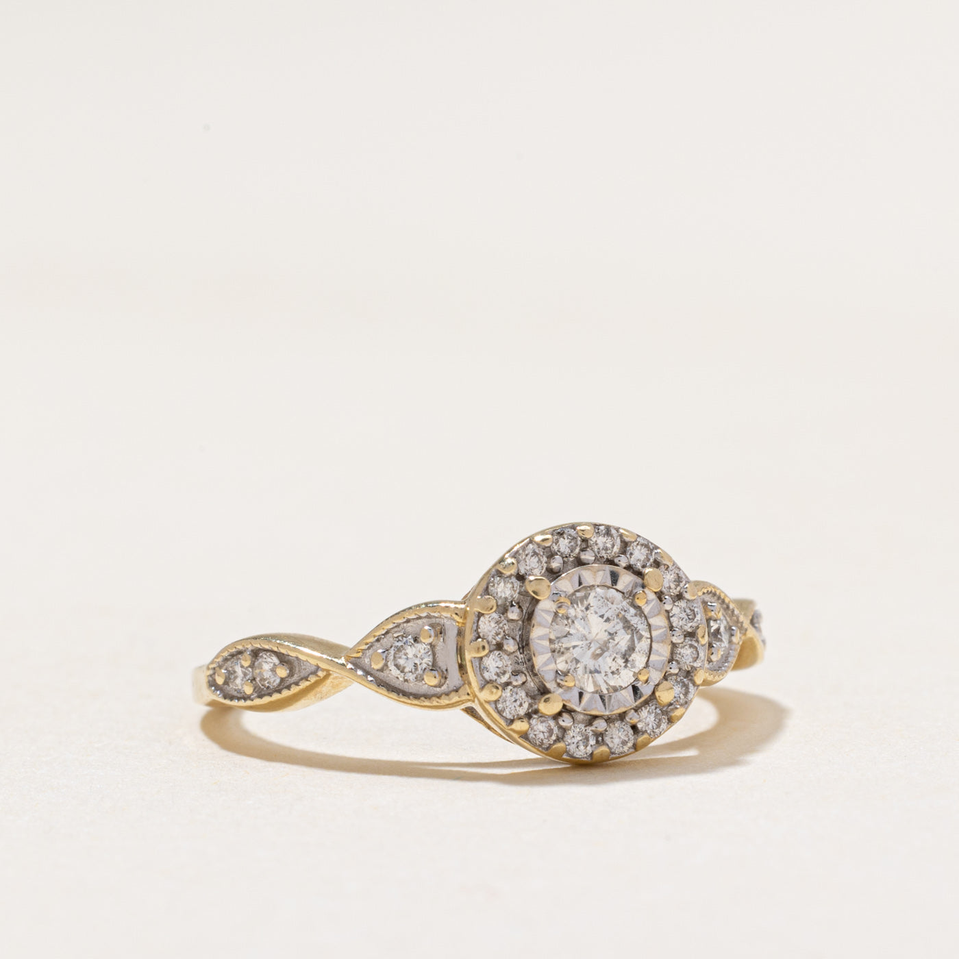 Illusion Set Diamond Halo Ring | 0.45ctw | SZ 6.25