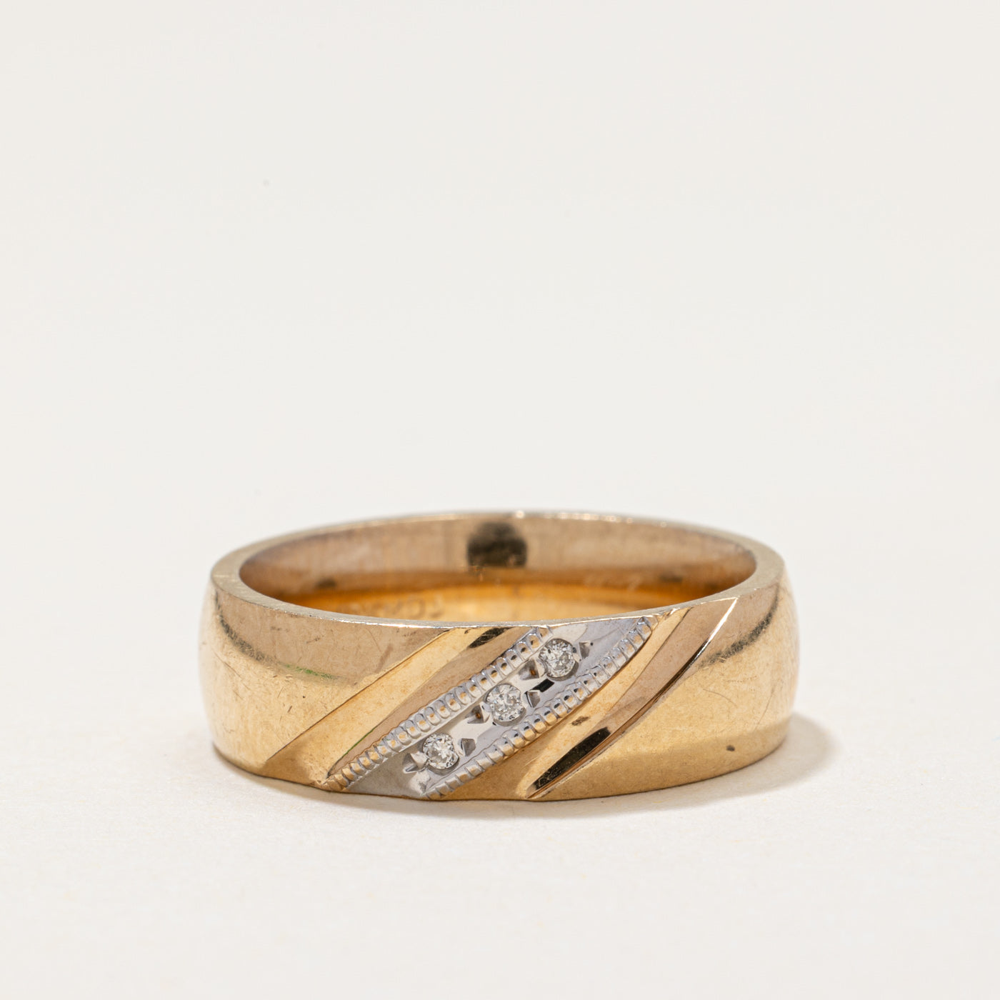 Diagonal Diamond Grooved Band | 0.03ctw | SZ 6.5