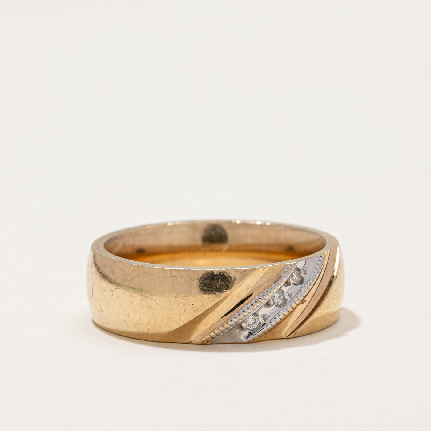 Diagonal Diamond Grooved Band | 0.03ctw | SZ 6.5