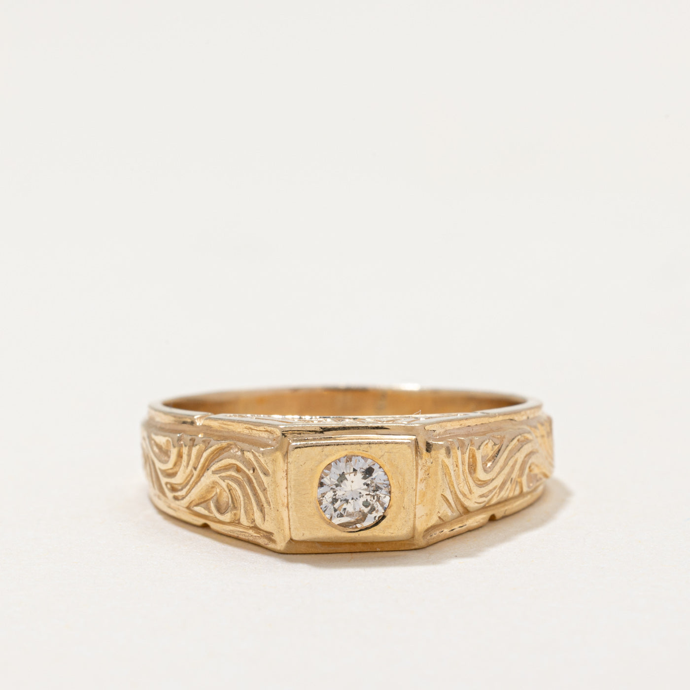 Diamond Engraved Scrollwork Ring | 0.22ct | SZ 9.5