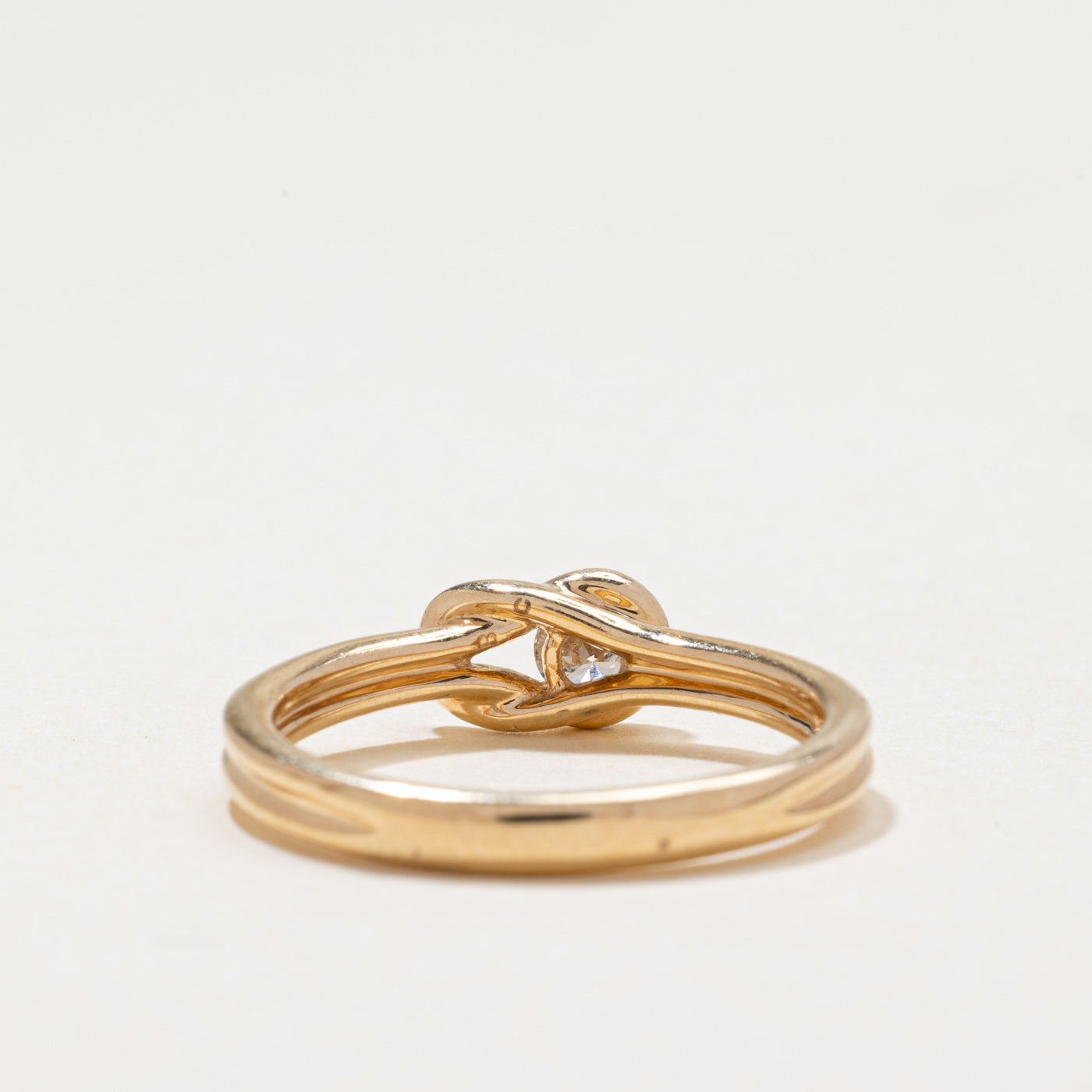 Solitaire Diamond Buckle Ring | 0.16ct | SZ 7