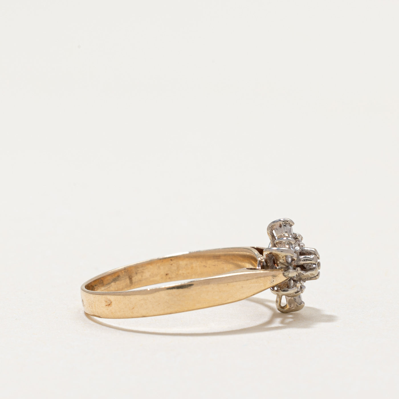 Diamond Cluster Reverse Tapered Ring | 0.13ctw | SZ 3.5