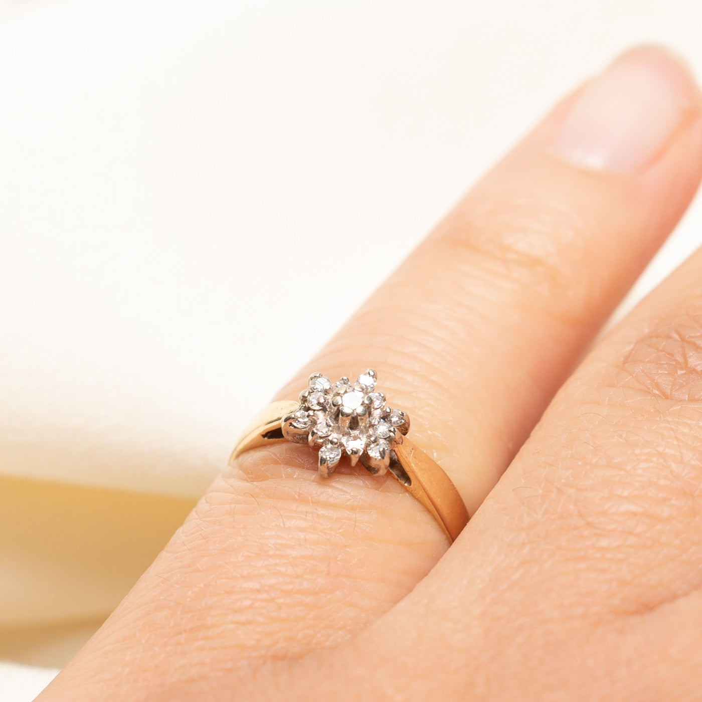 Diamond Cluster Reverse Tapered Ring | 0.13ctw | SZ 3.5