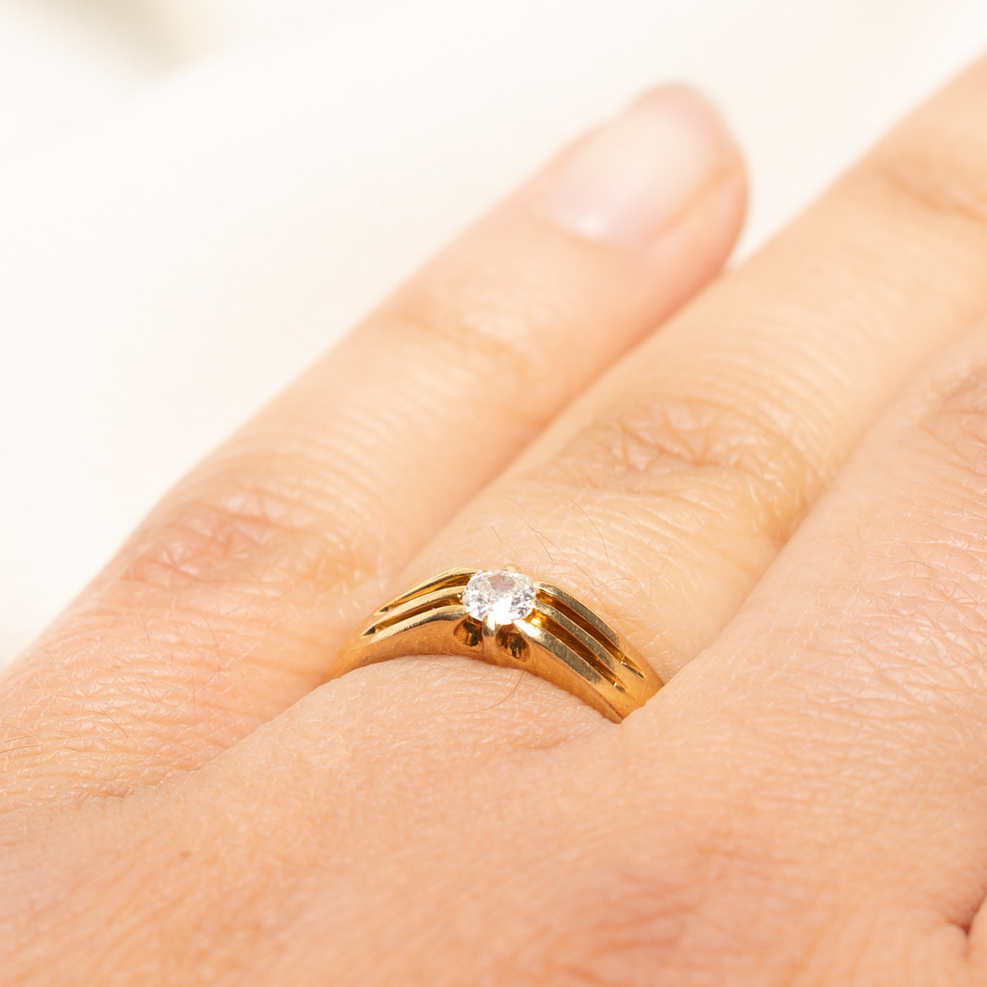 Solitaire Diamond Openwork Ring | 0.14ct | SZ 6.25