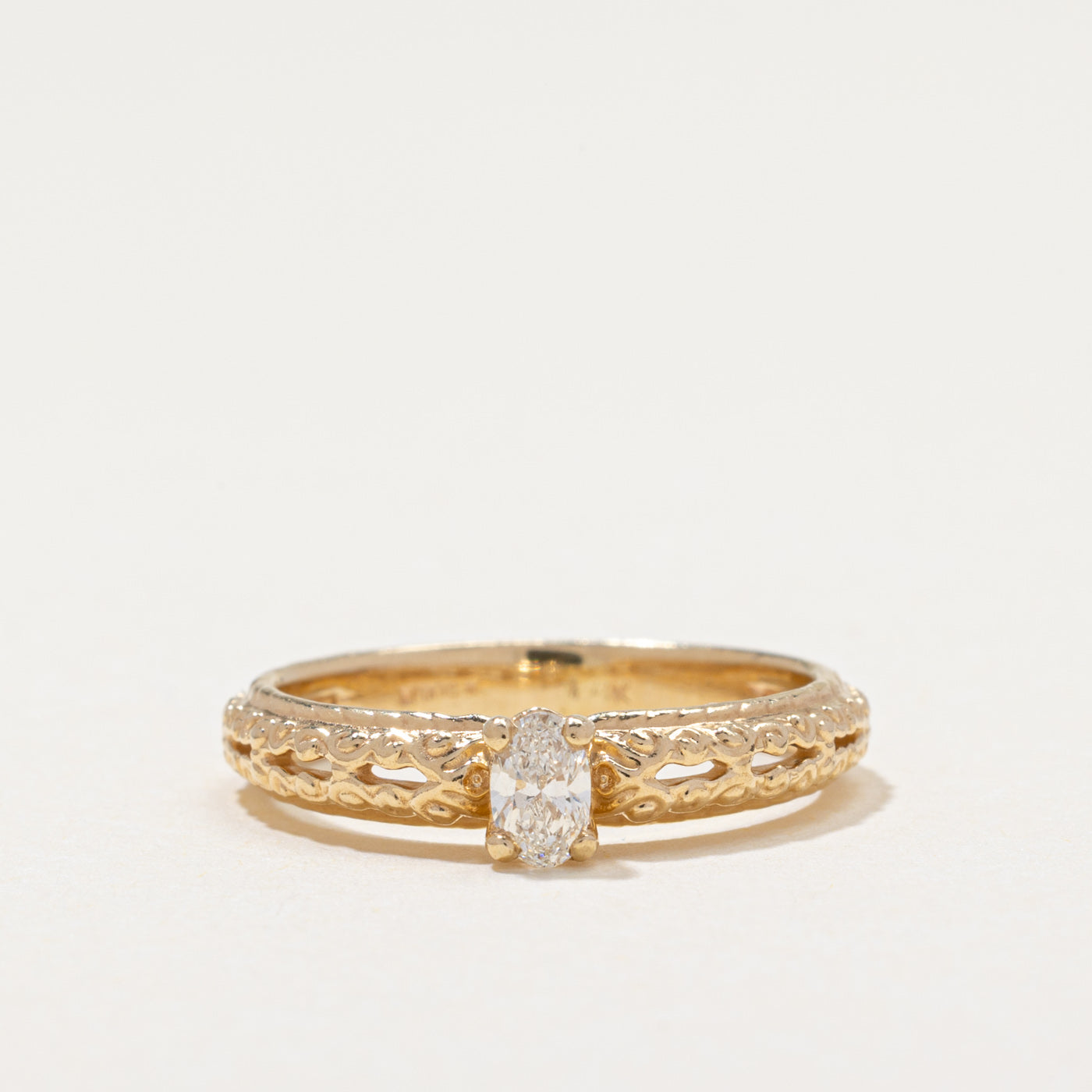 Oval Cut Diamond Textured Ring | 0.17ct | SZ 5.5