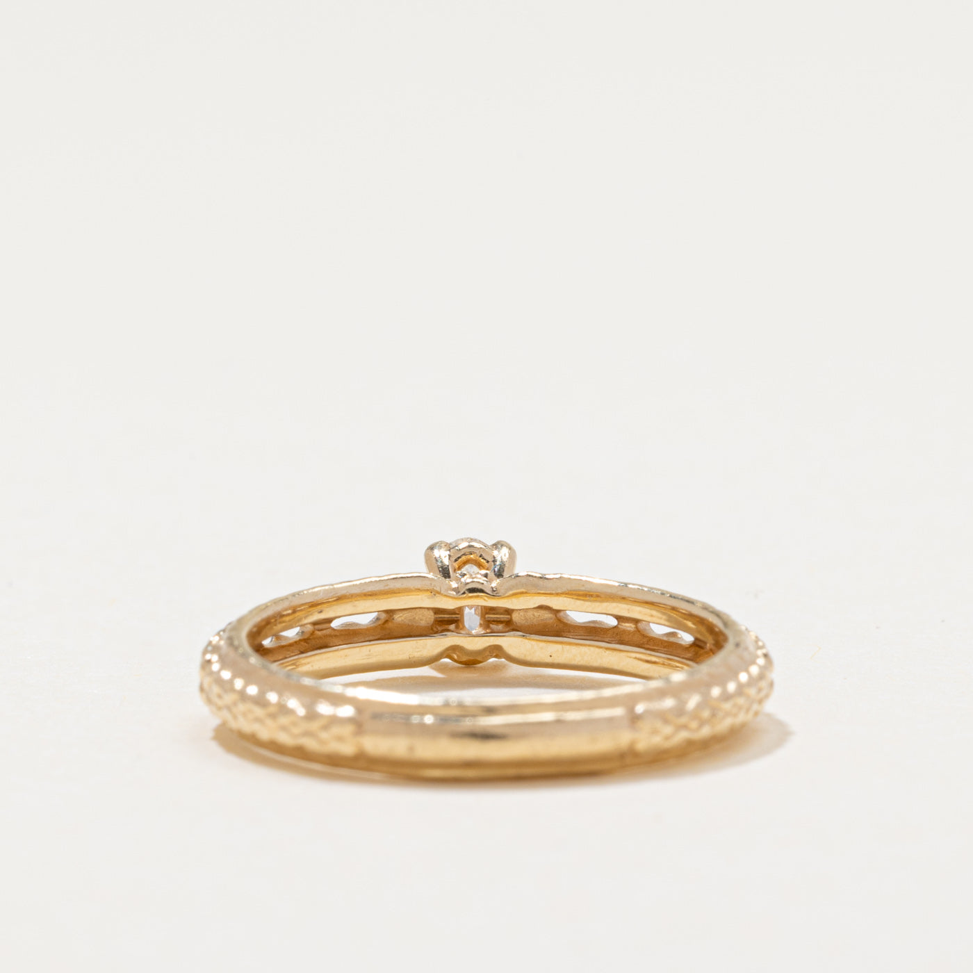Oval Cut Diamond Textured Ring | 0.17ct | SZ 5.5