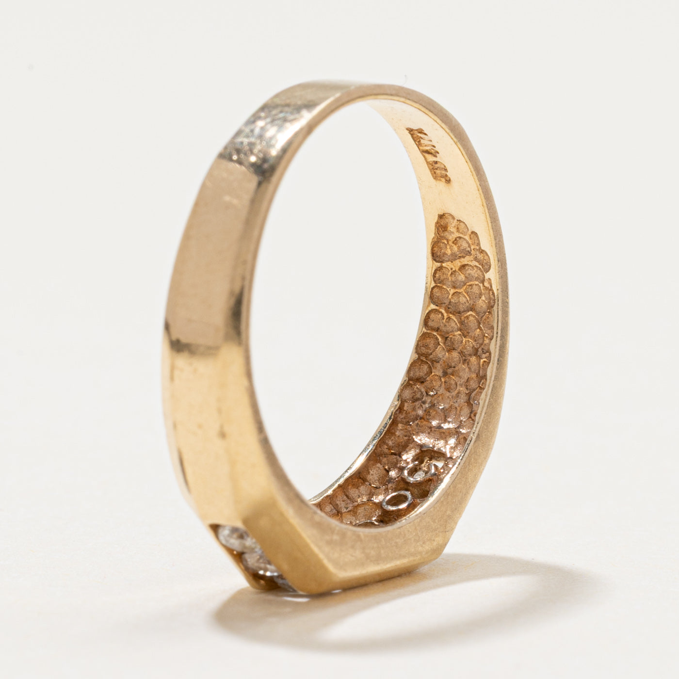 10k Channel Set Diamond Ring | 0.25ctw | SZ 6.75
