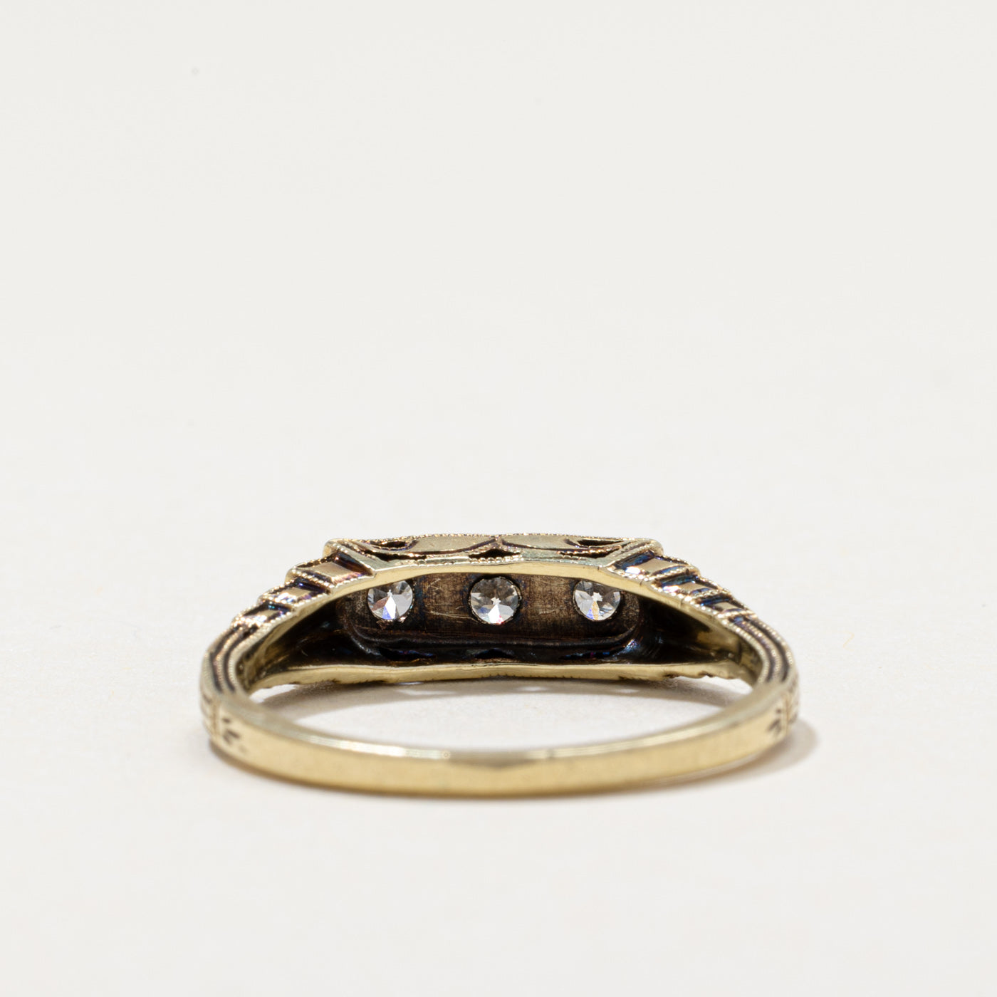 Three Stone Diamond Textured Ring | 0.18ctw | SZ 6.5