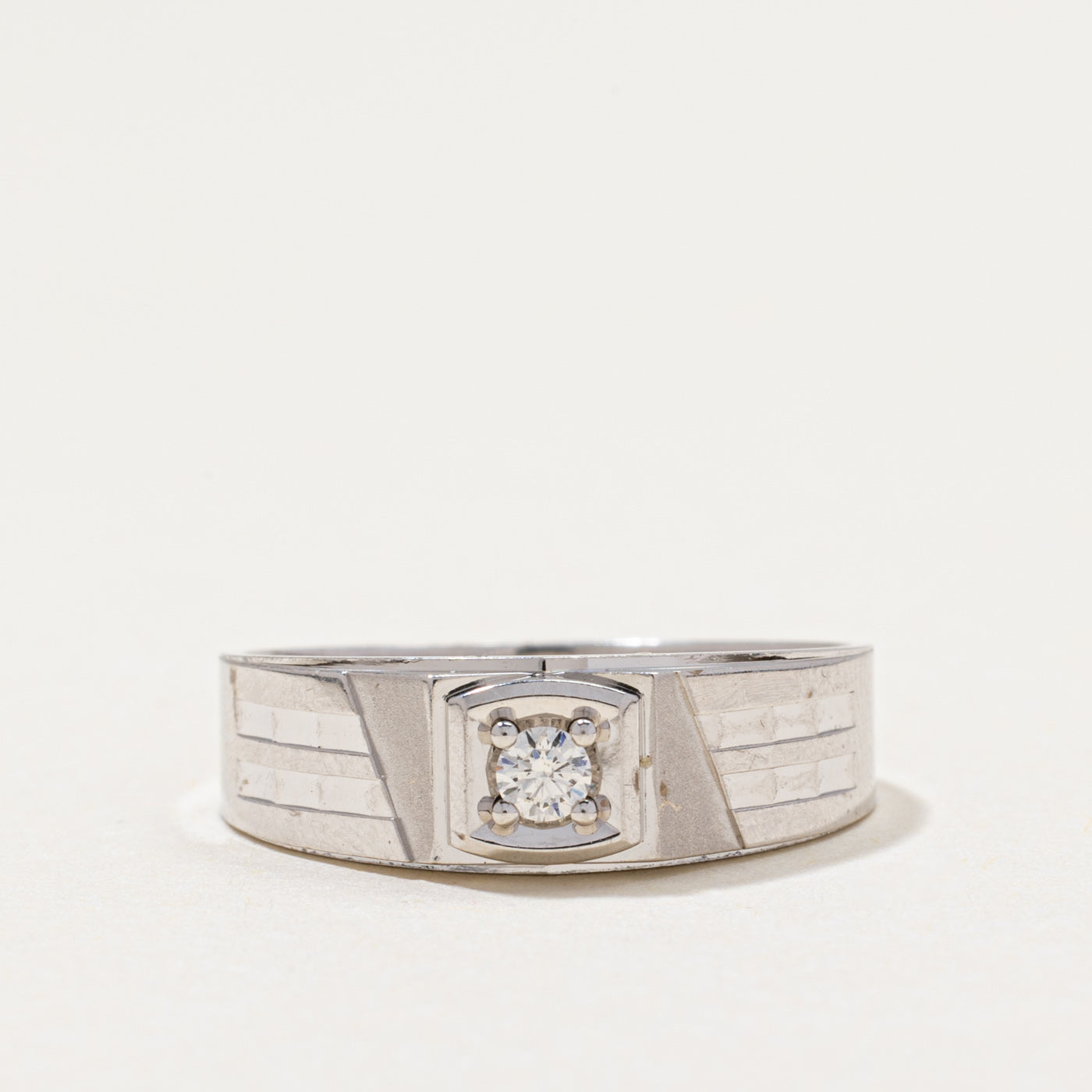 Single Stone Diamond Grooved Ring | 0.078ct | SZ 7.75