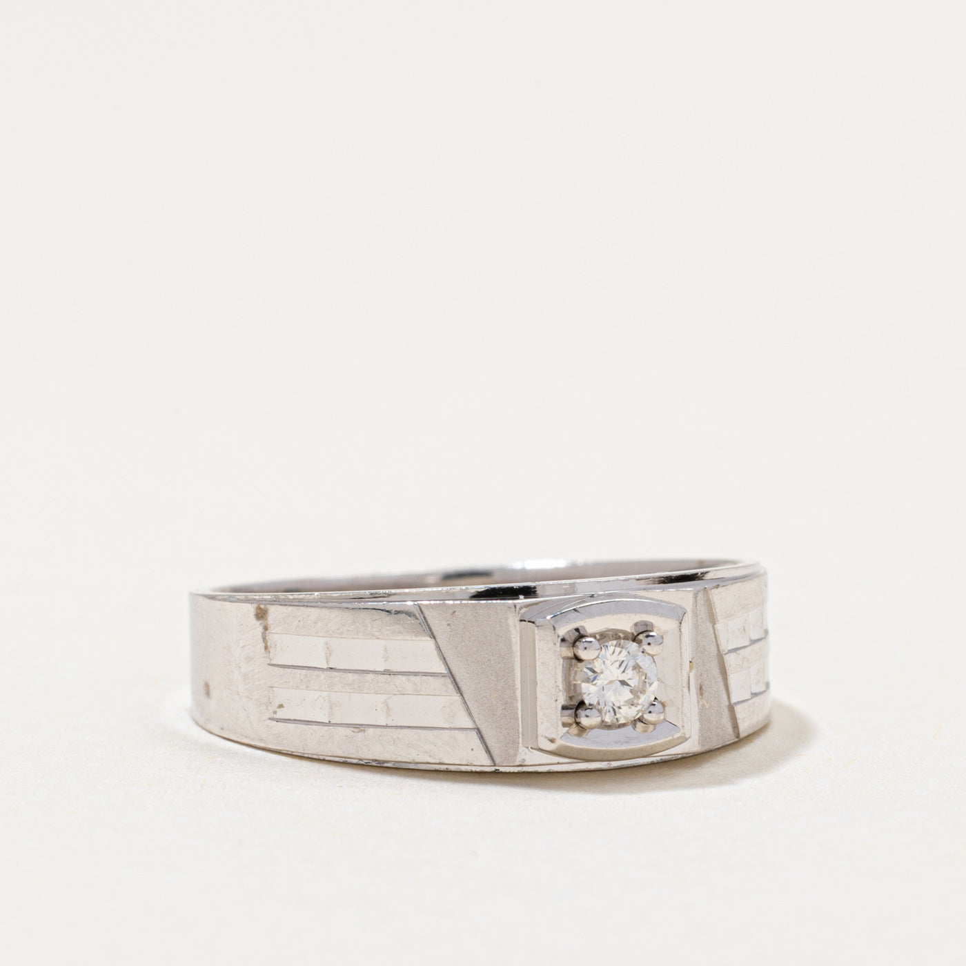 Single Stone Diamond Grooved Ring | 0.078ct | SZ 7.75