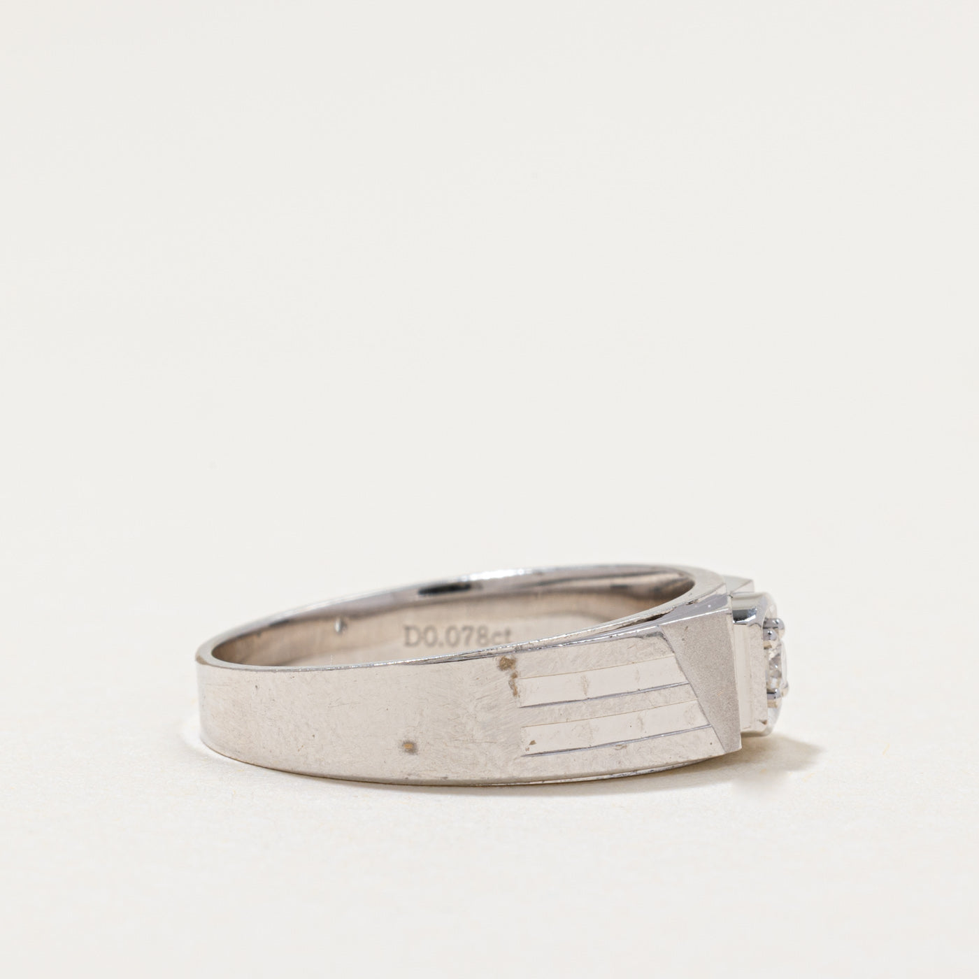 Single Stone Diamond Grooved Ring | 0.078ct | SZ 7.75