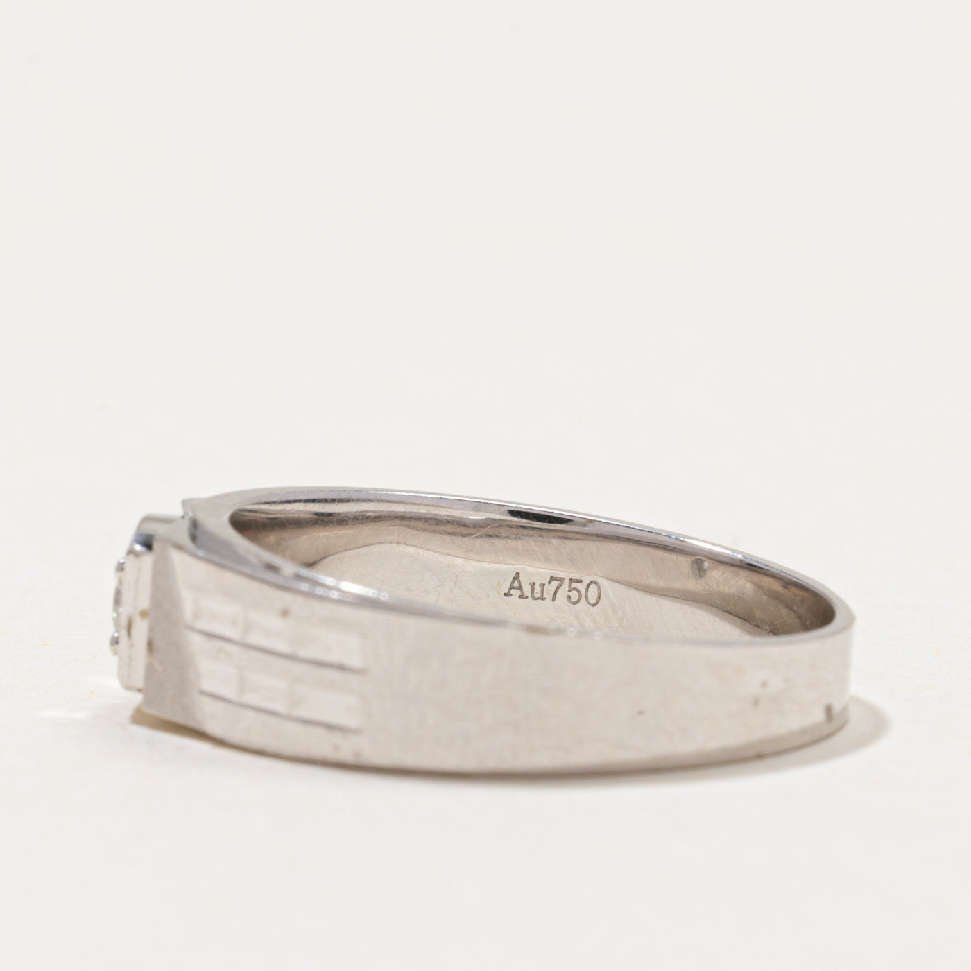Single Stone Diamond Grooved Ring | 0.078ct | SZ 7.75