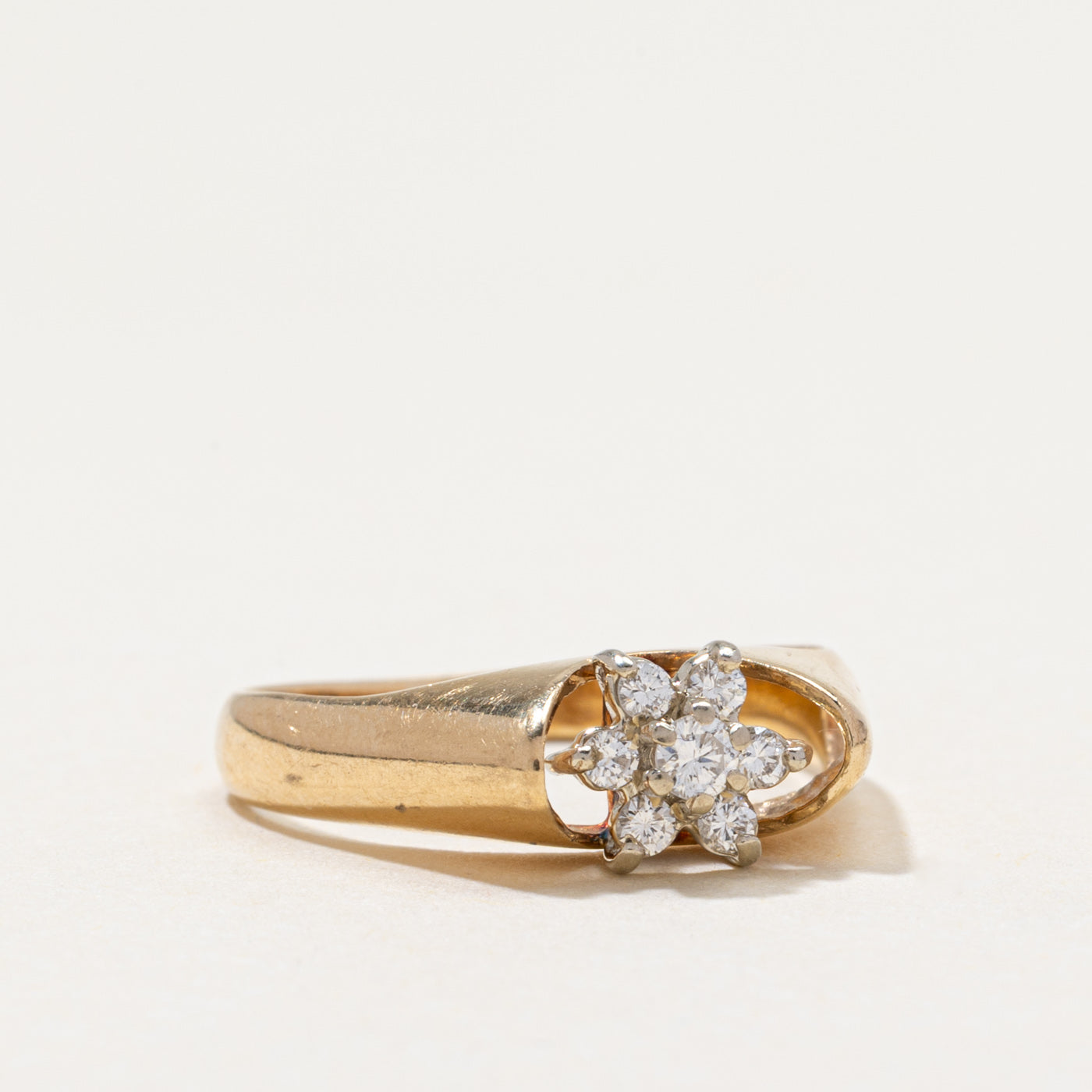 Diamond Cluster Petal Ring | 0.17ctw | SZ 5.25