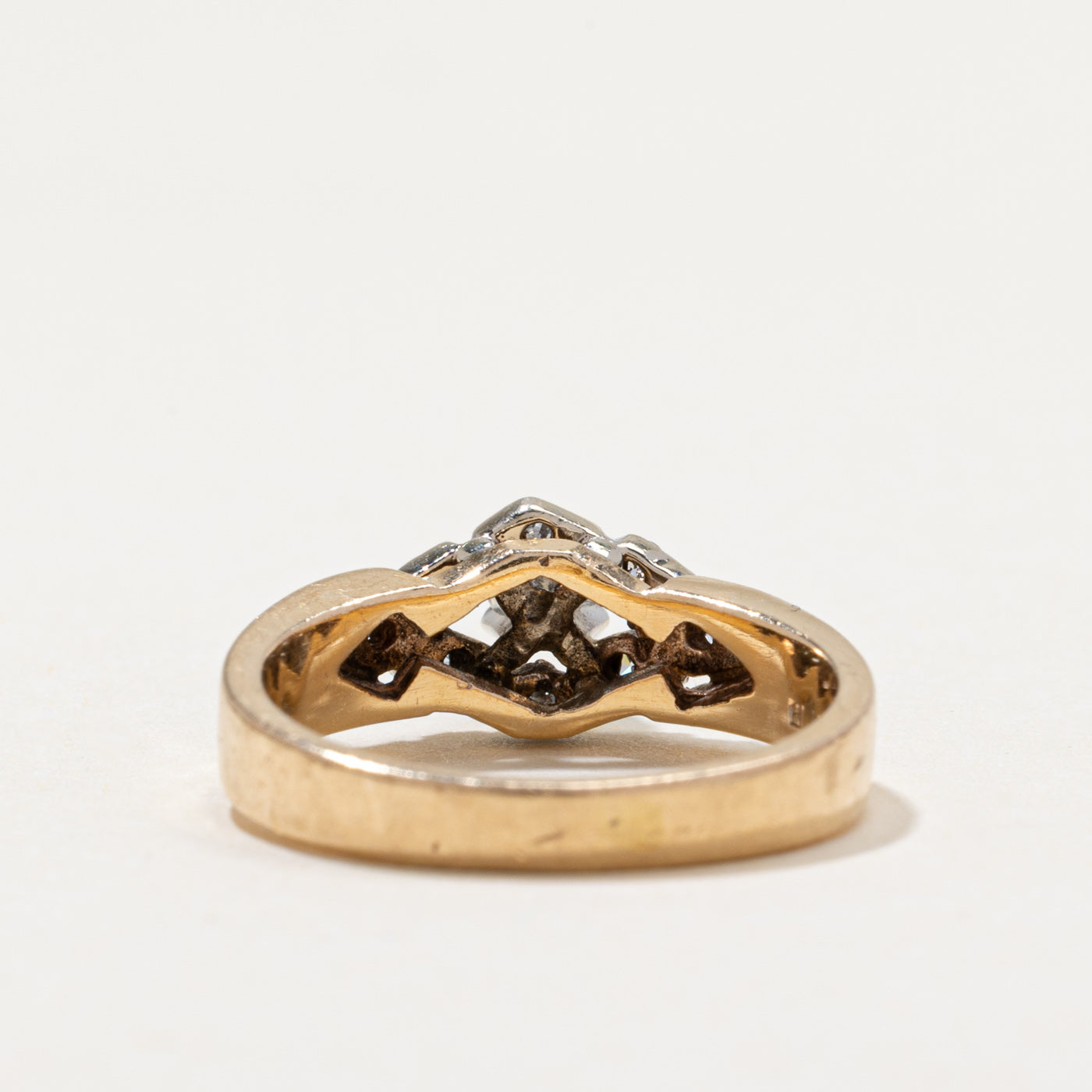 14k Diamond Rhombus Ring | 0.27ctw | SZ 7.75
