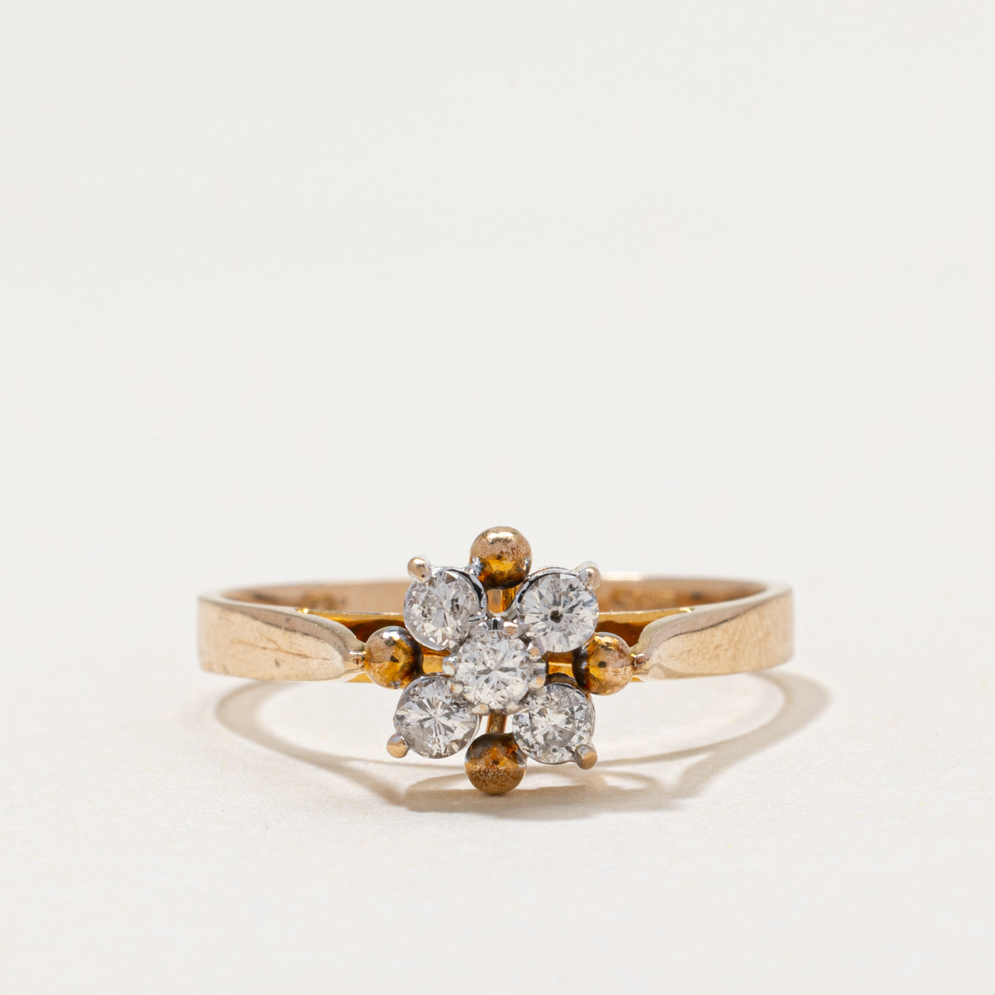 Five Stone Diamond Cluster Ring | 0.25ctw | SZ 6.75