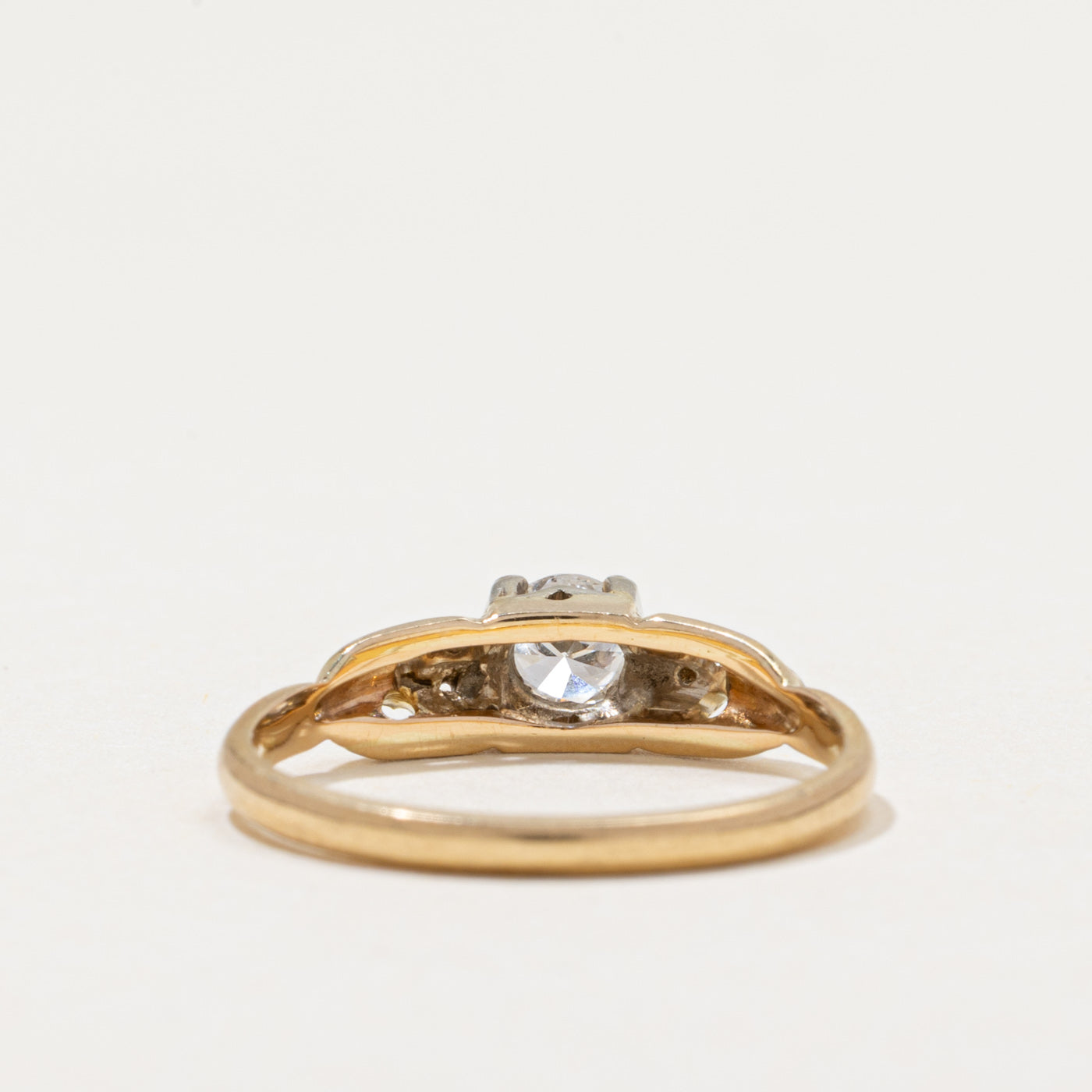 Vintage Two Tone Gold Solitaire Diamond Ring | 0.22ct | SZ 5.5