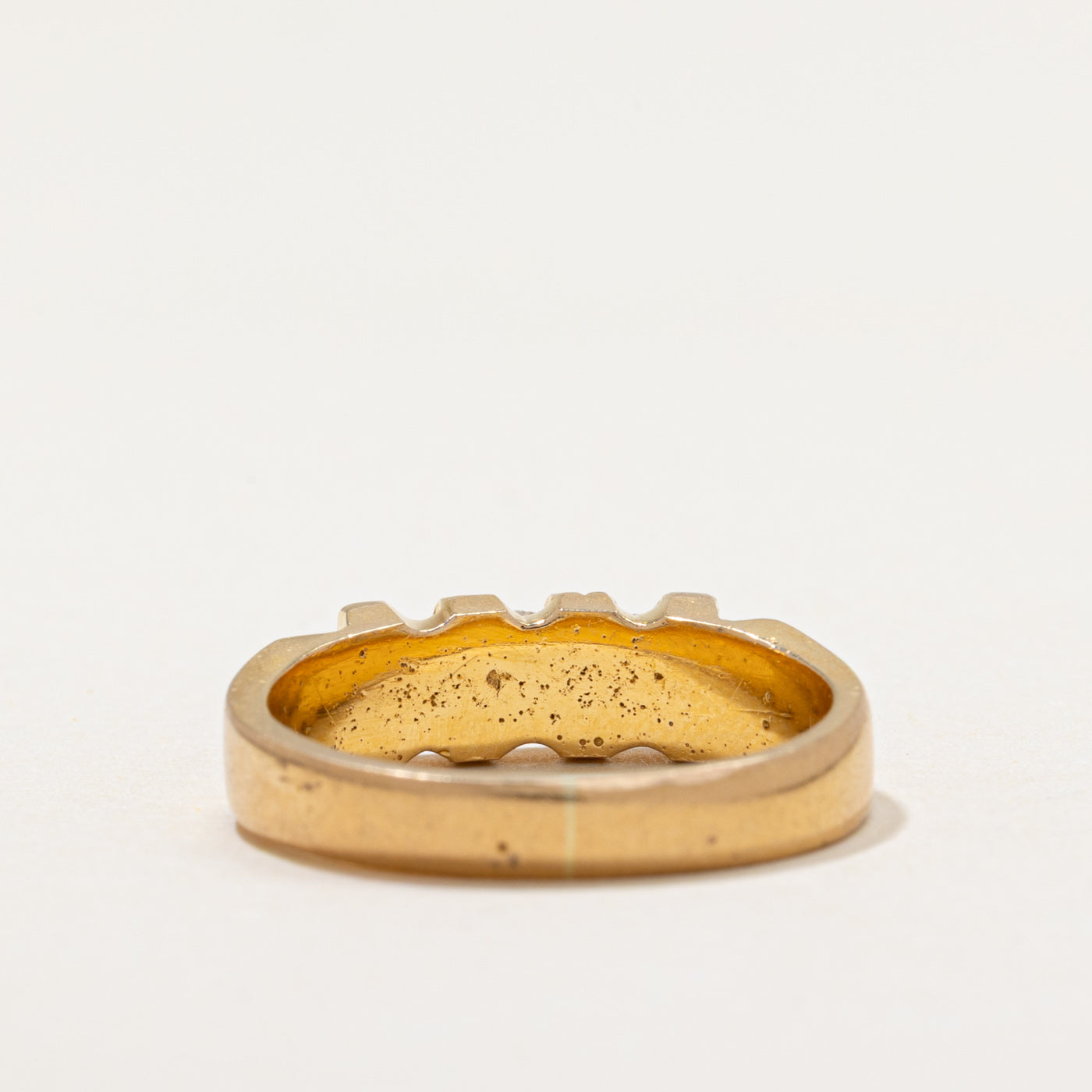 Three Stone Diamond Grooved Ring | 0.31ctw | SZ 7