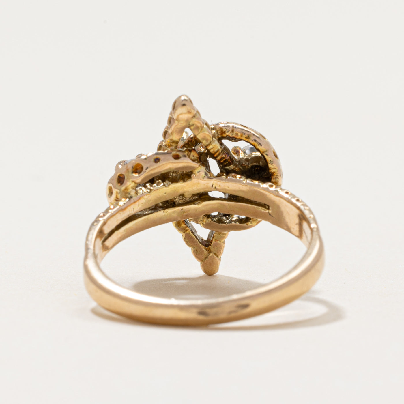 Three Stone Diamond Cross Over Ring | 0.26ctw | SZ 6.75