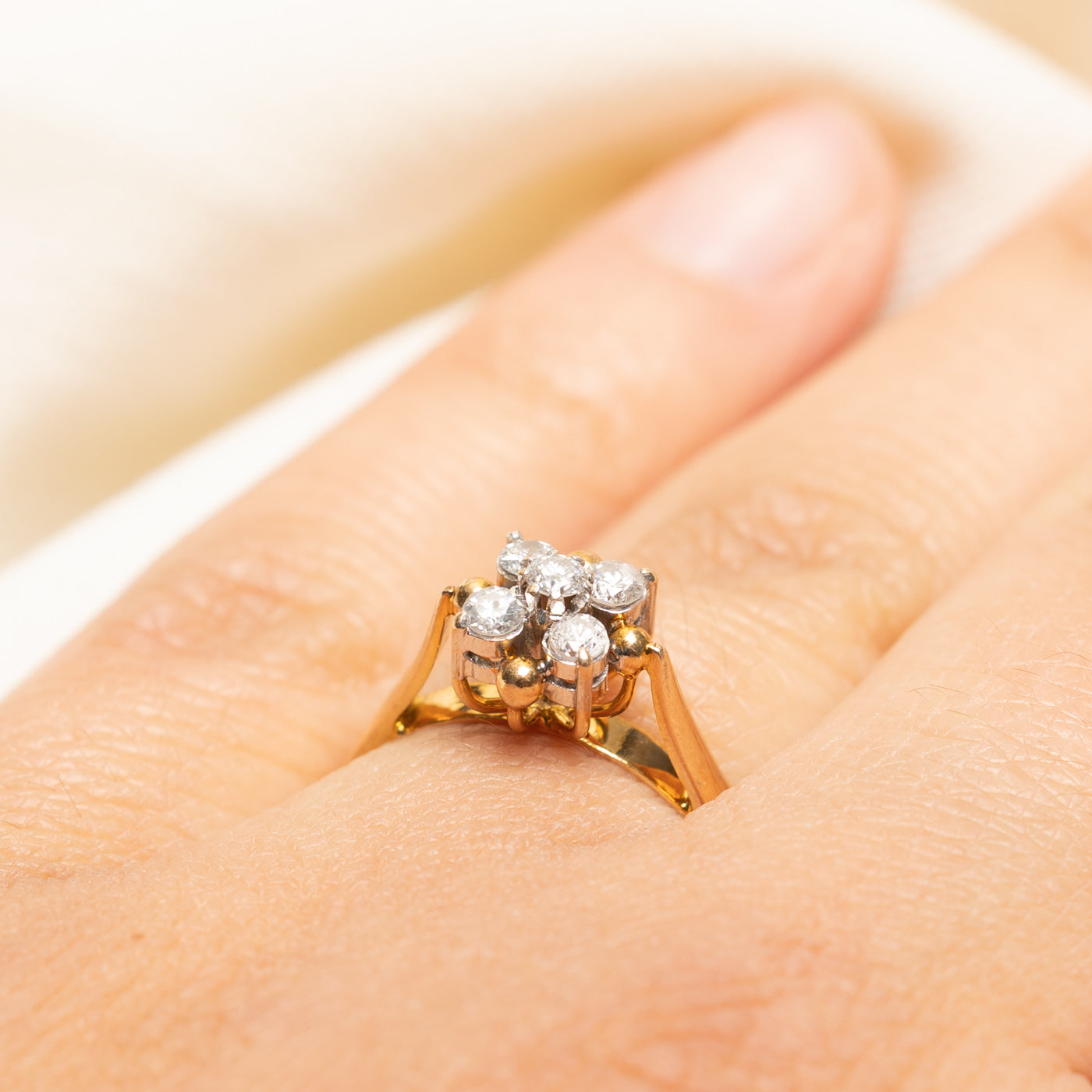 Five Stone Diamond Cluster Ring | 0.25ctw | SZ 6.75
