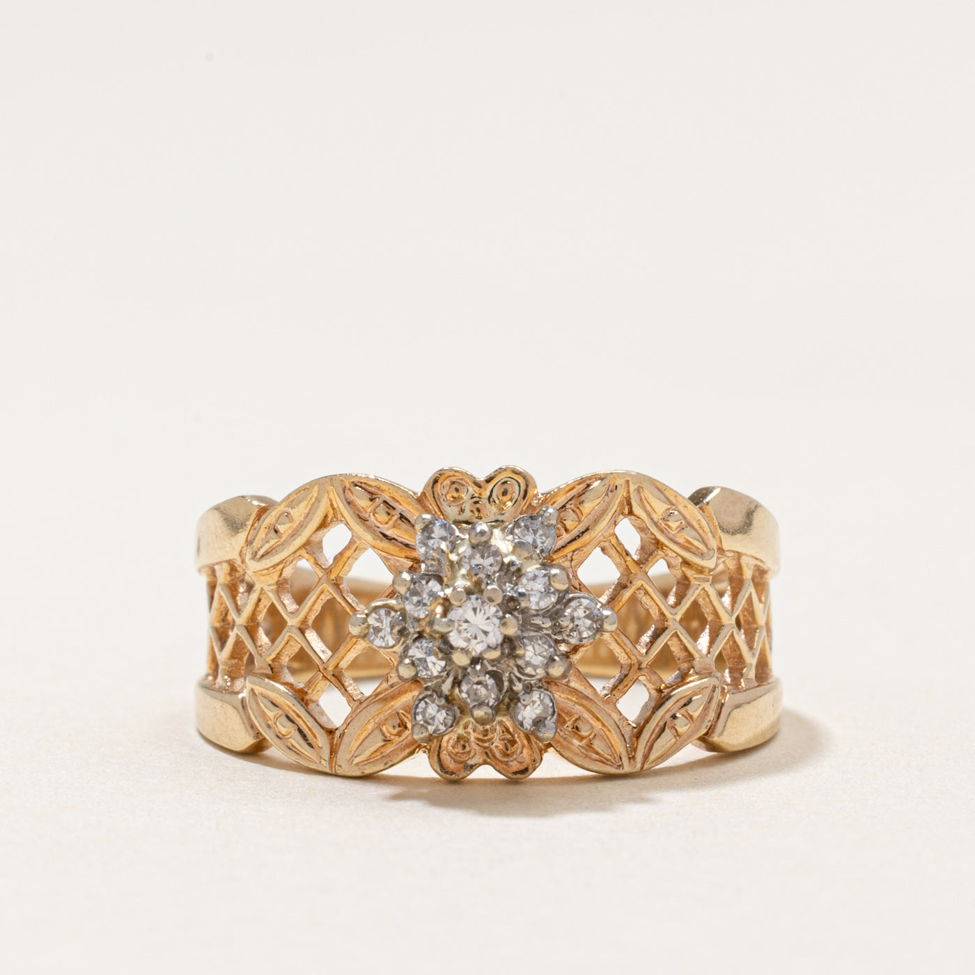 Diamond Cluster Ornate Cocktail Ring | 0.15ctw | SZ 8