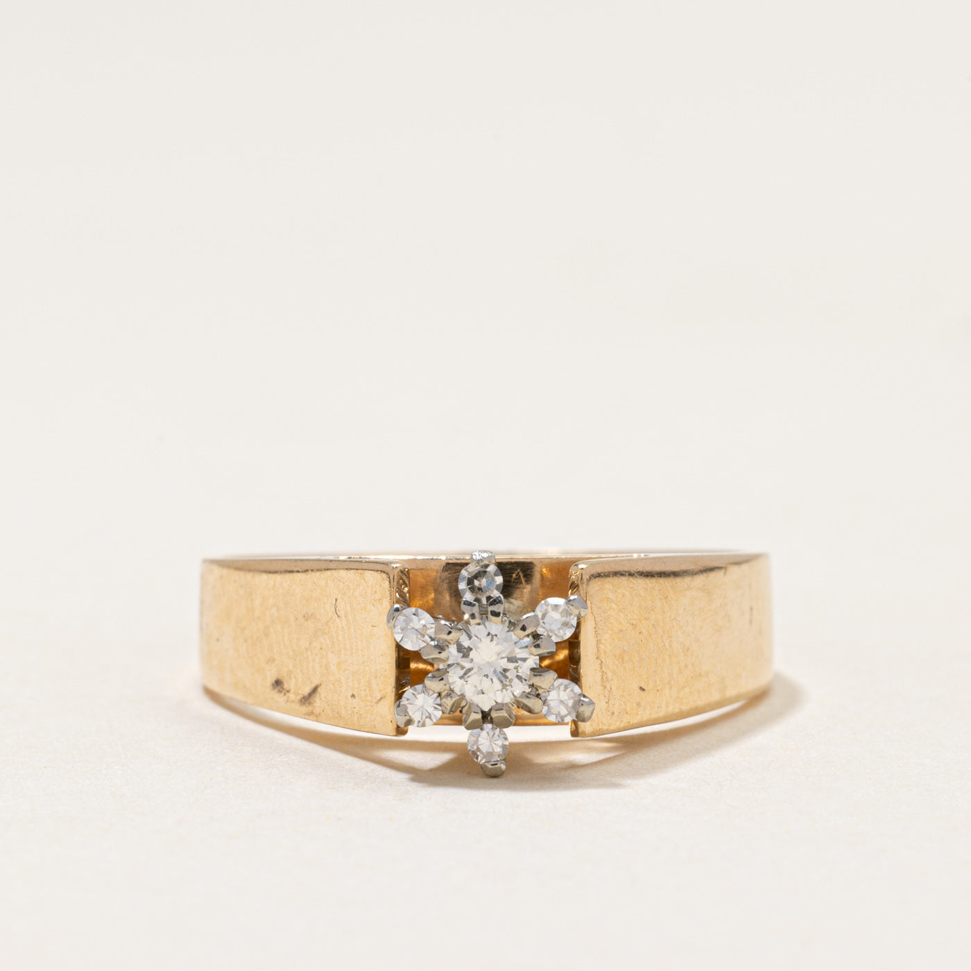 Diamond Petal Cluster Ring | 0.19ctw | SZ 9
