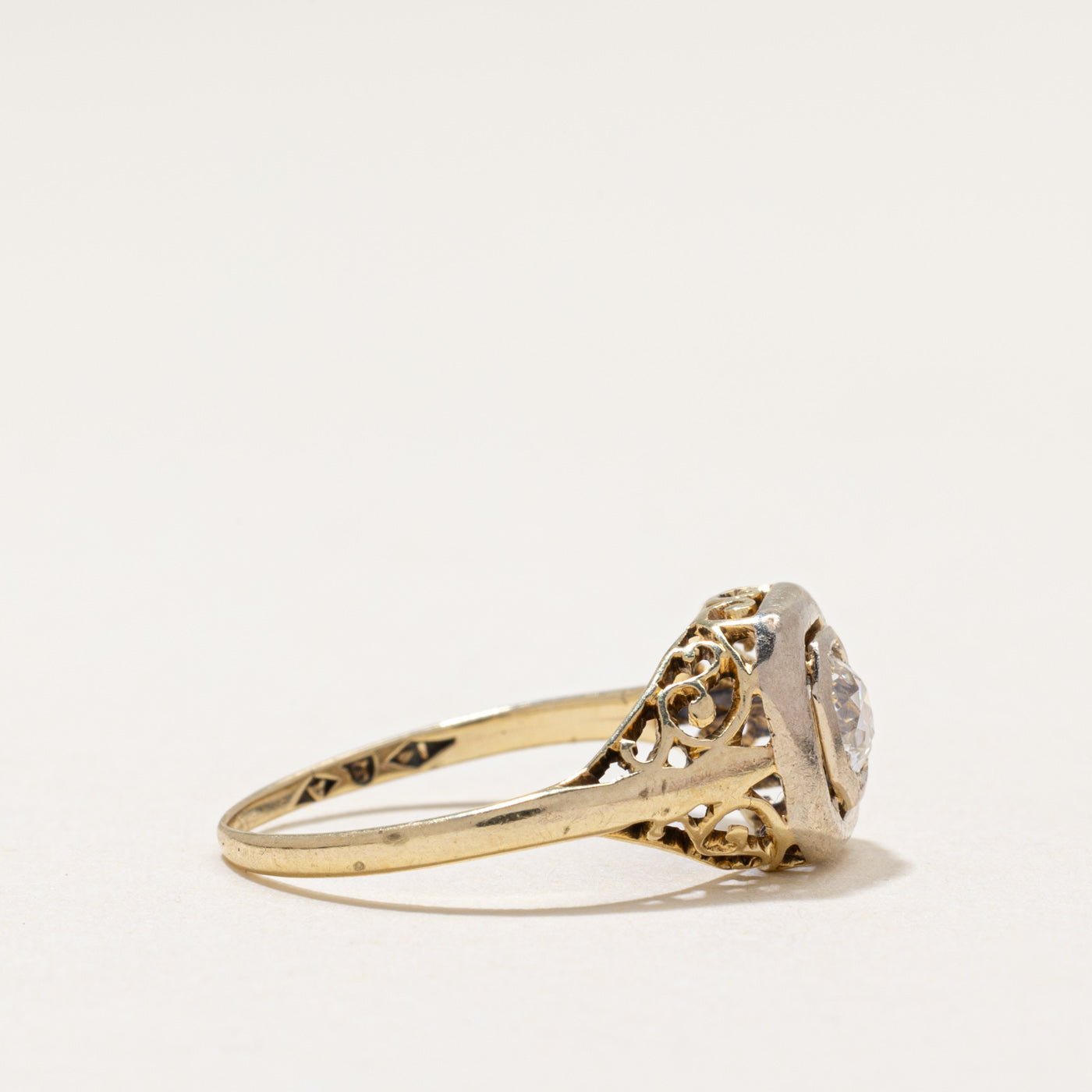 Two Tone Gold Diamond Tapered Ring | 0.31ct | SZ 5.75