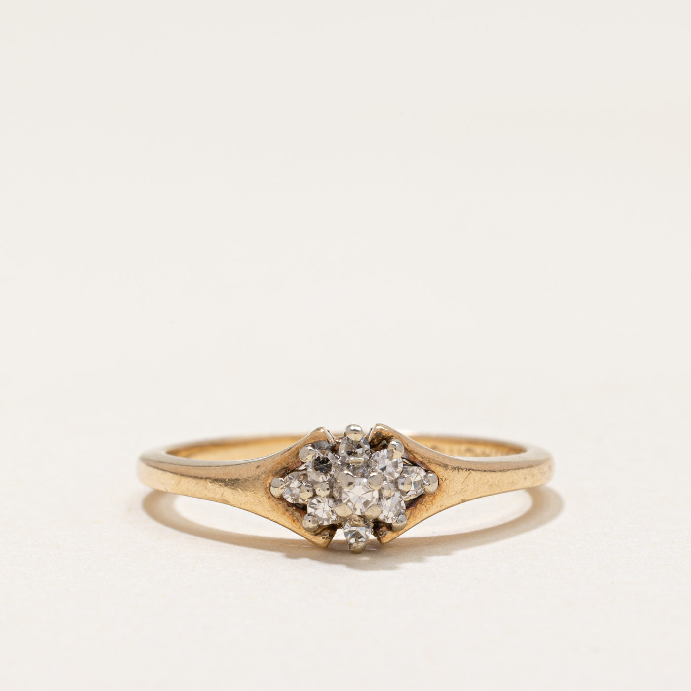 Diamond Cluster Tapered Ring | 0.14ctw | SZ 7