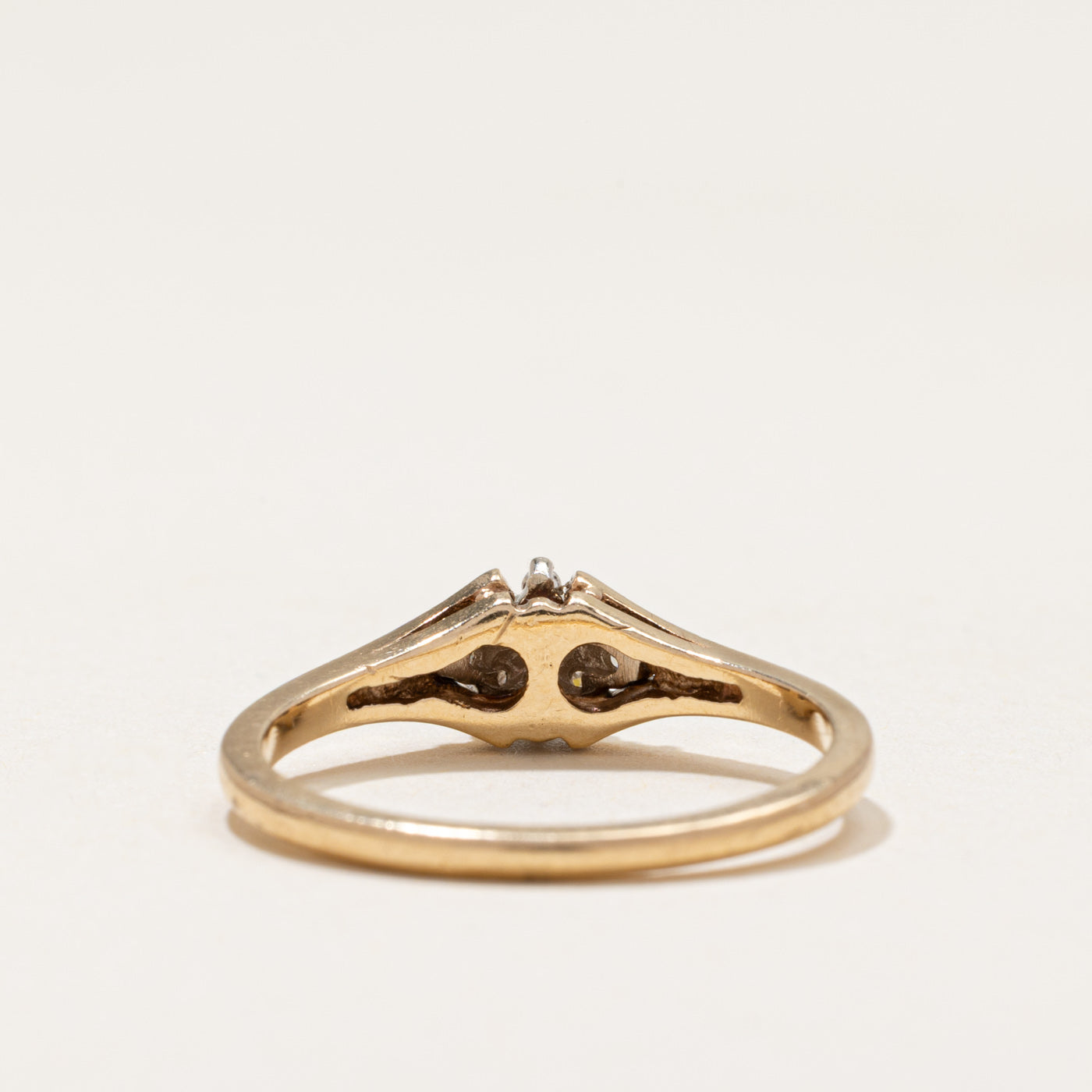 Diamond Cluster Tapered Ring | 0.14ctw | SZ 7