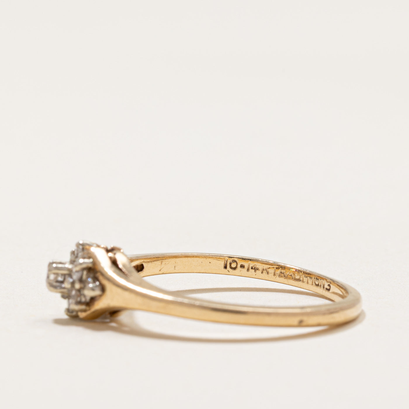 Diamond Cluster Tapered Ring | 0.14ctw | SZ 7