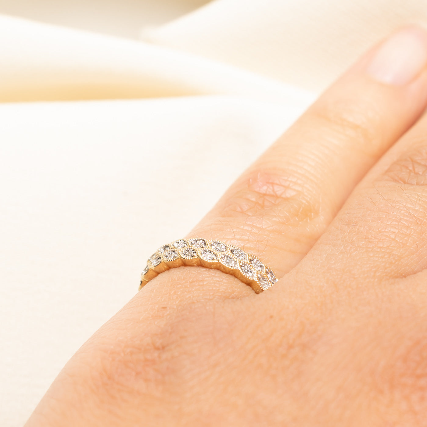 Bague double rangée de diamants en or 10 carats | 0,06 ct au total | Taille 5