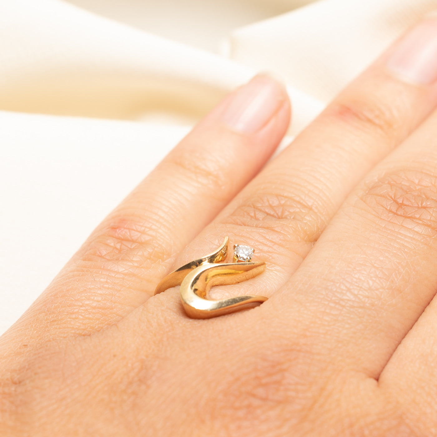 Diamond Abstract Cocktail Ring | 0.10ct | SZ 5.75