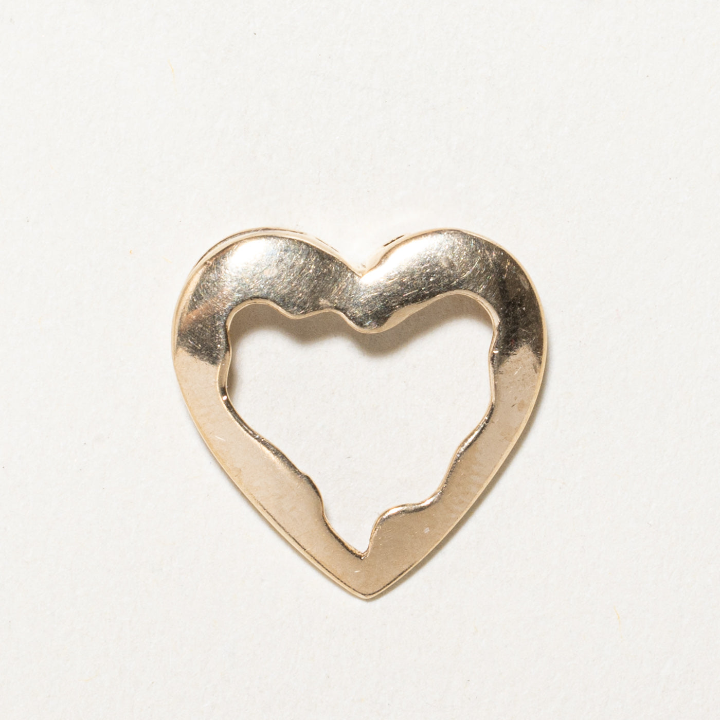 10k Yellow Gold Hollow Heart Pendant