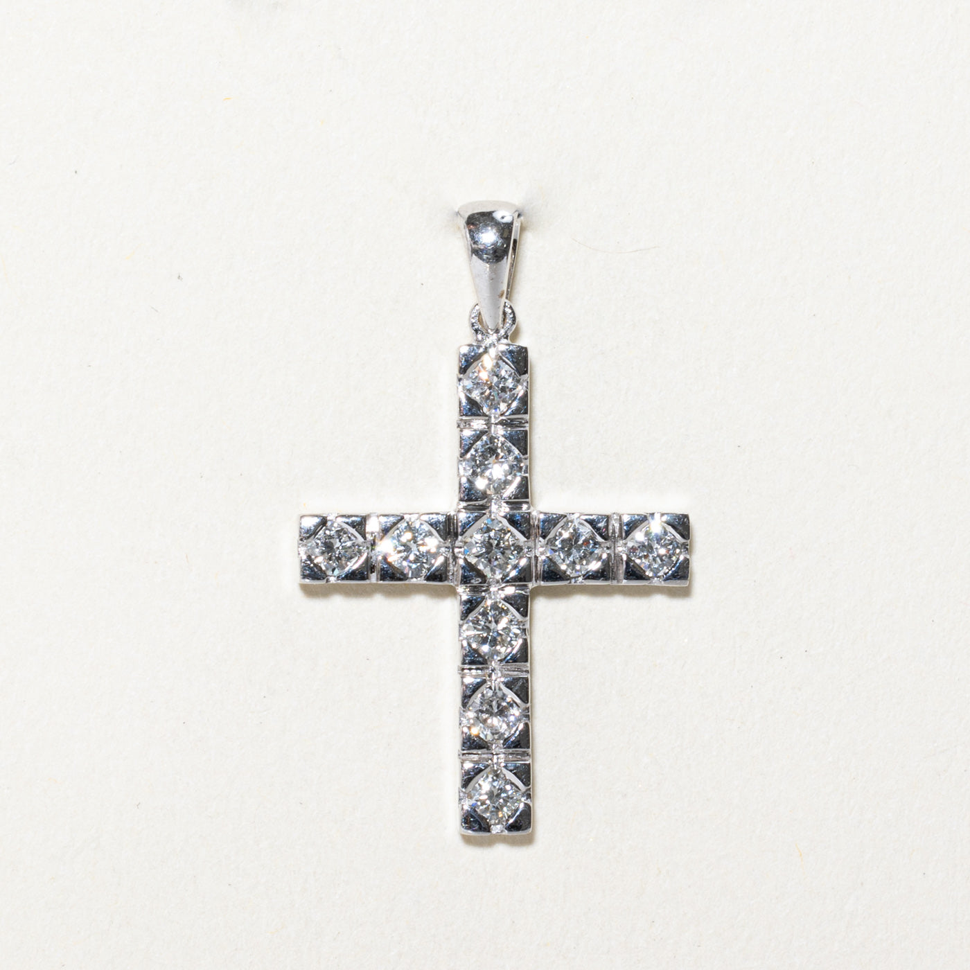 Diamond Cross Pendant | 0.75ctw