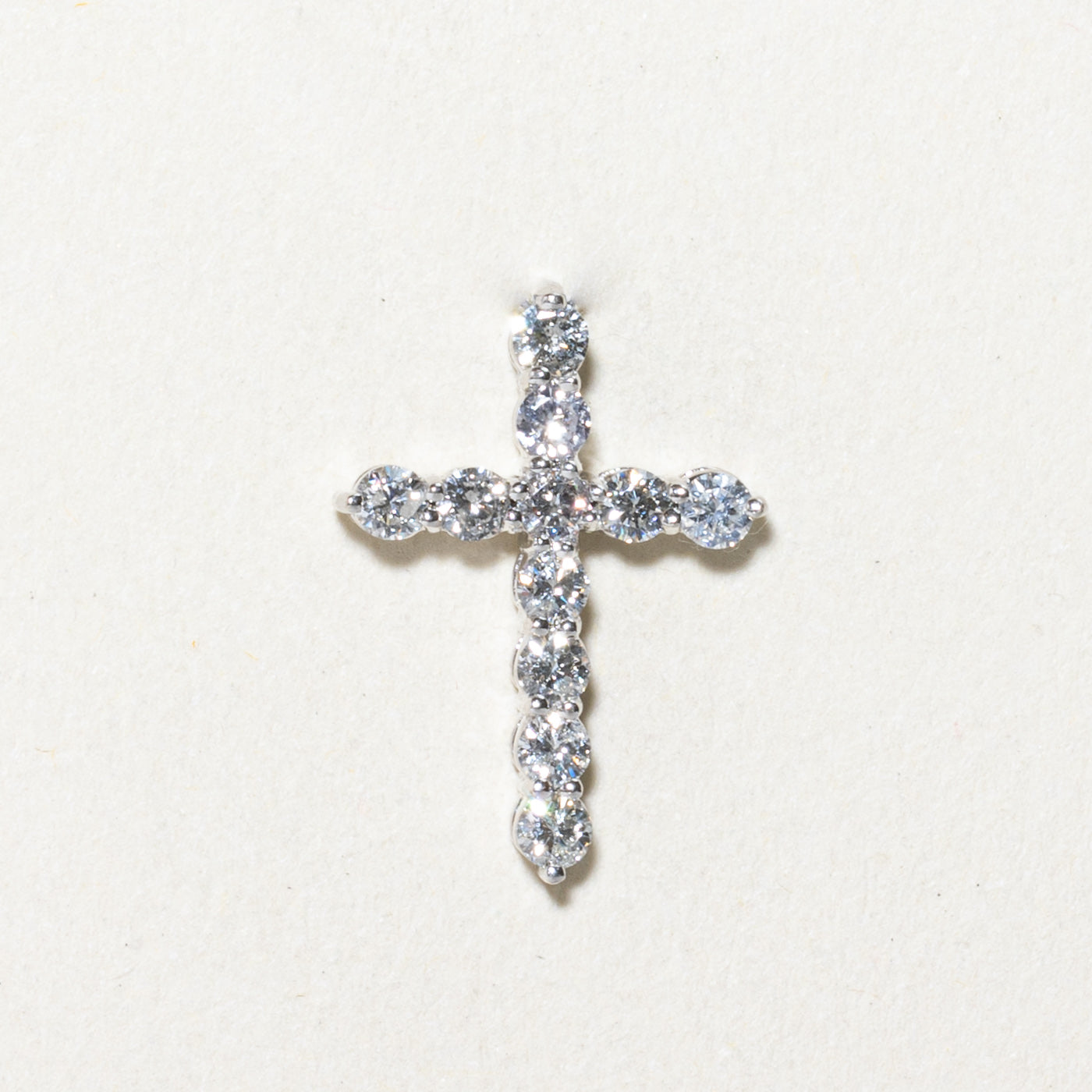 Diamond Cross Pendant | 0.50ctw