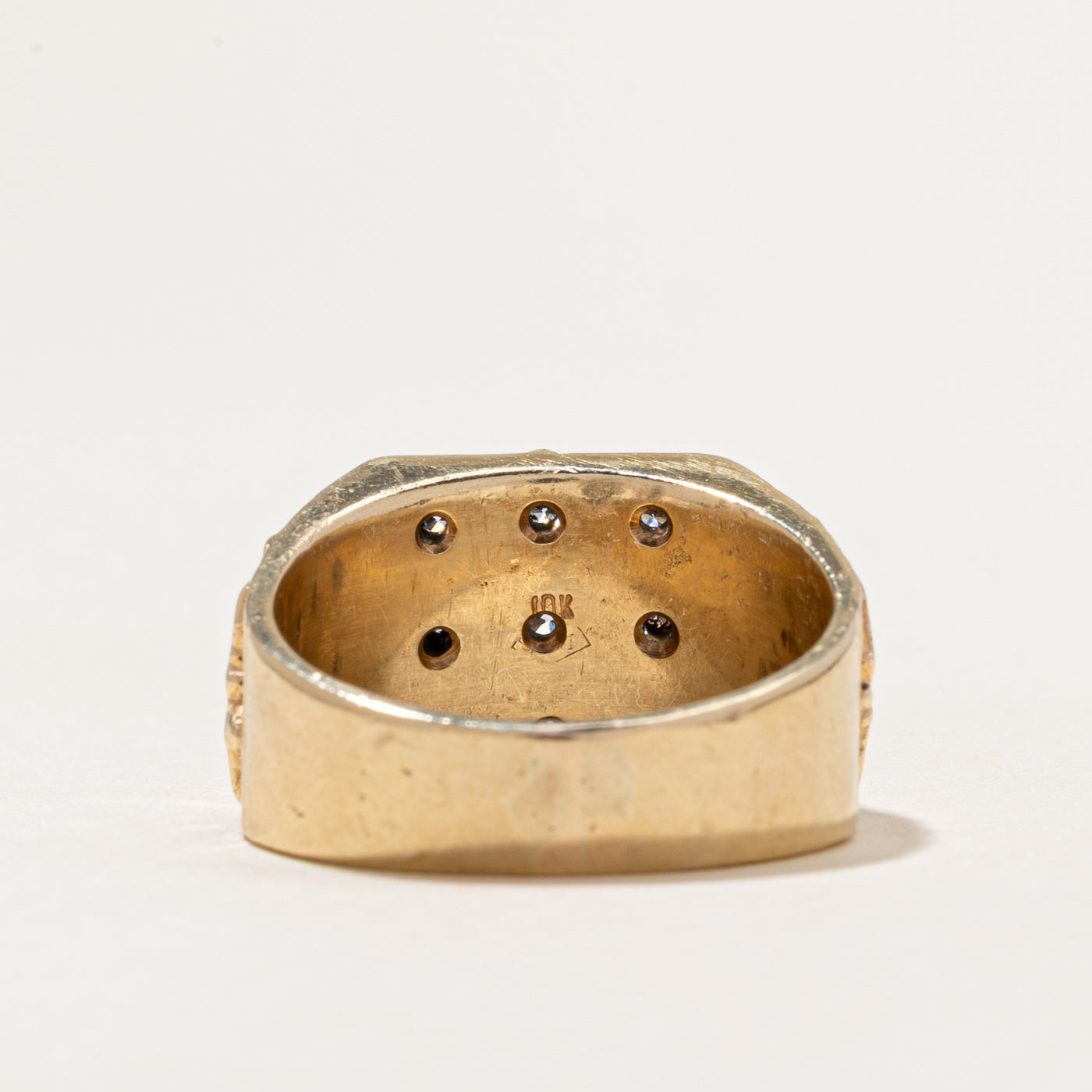 Diamond "1976" Maple Leaf Signet Ring | 0.55ctw | SZ 10.25